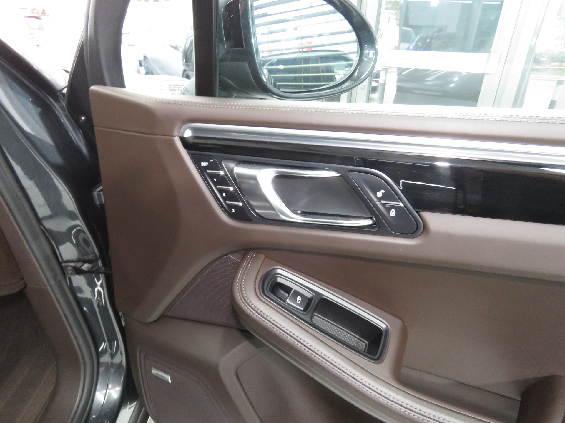 PORSCHE Macan S PDK Automat-image-13
