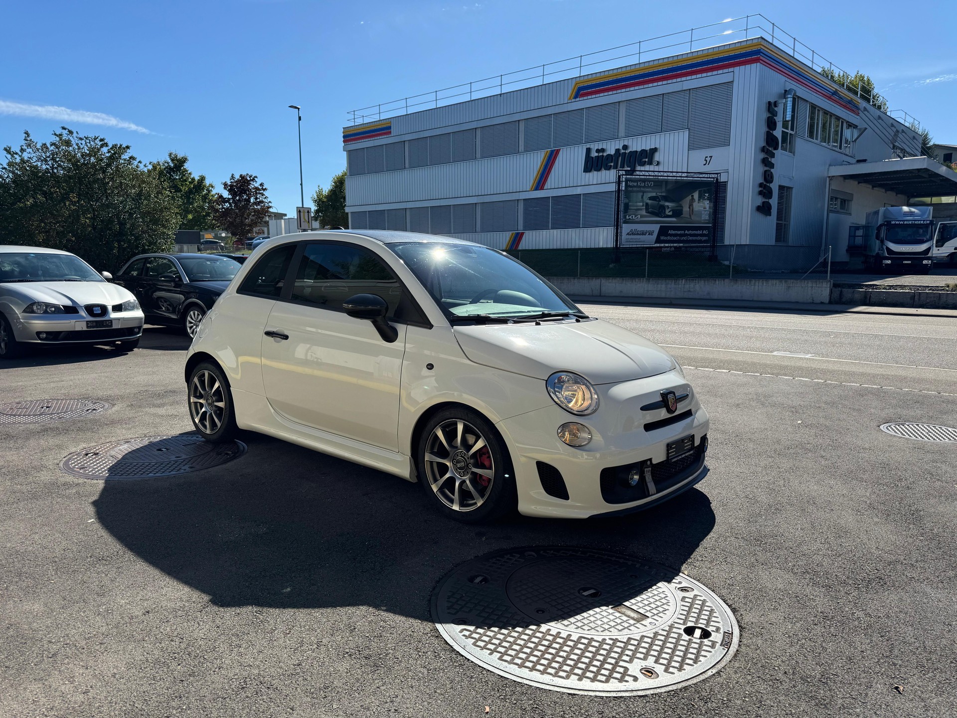 FIAT 500 1.4 16V Turbo Abarth-image-7