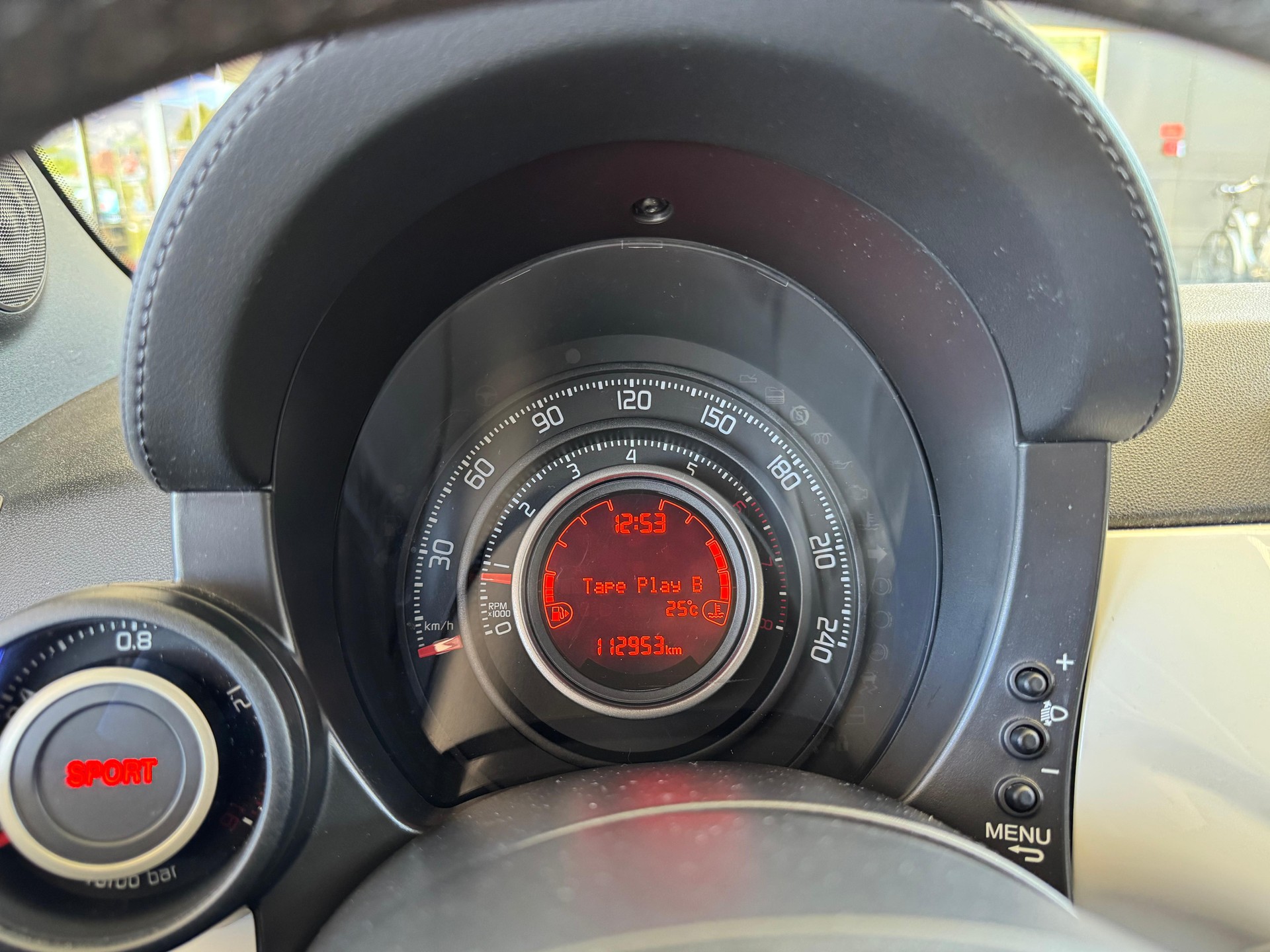FIAT 500 1.4 16V Turbo Abarth-image-14