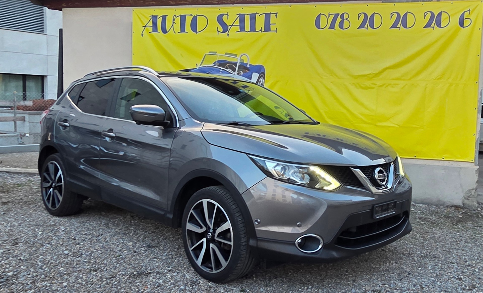 NISSAN Qashqai 1.6 dCi N-Connecta ALL-MODE 4x4-image-4