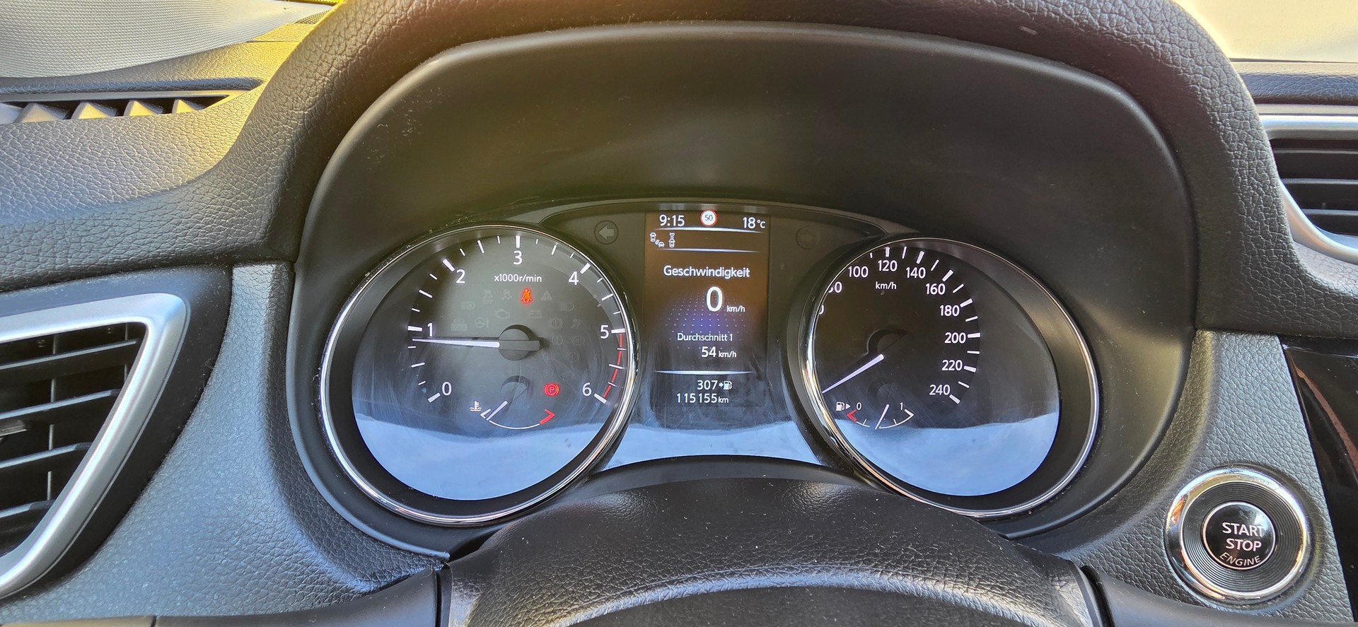 NISSAN Qashqai 1.6 dCi N-Connecta ALL-MODE 4x4-image-10