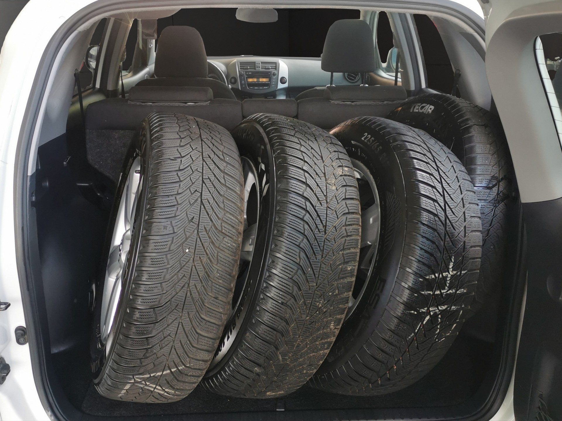 TOYOTA RAV-4 2.0 16V Linea Luna-image-8