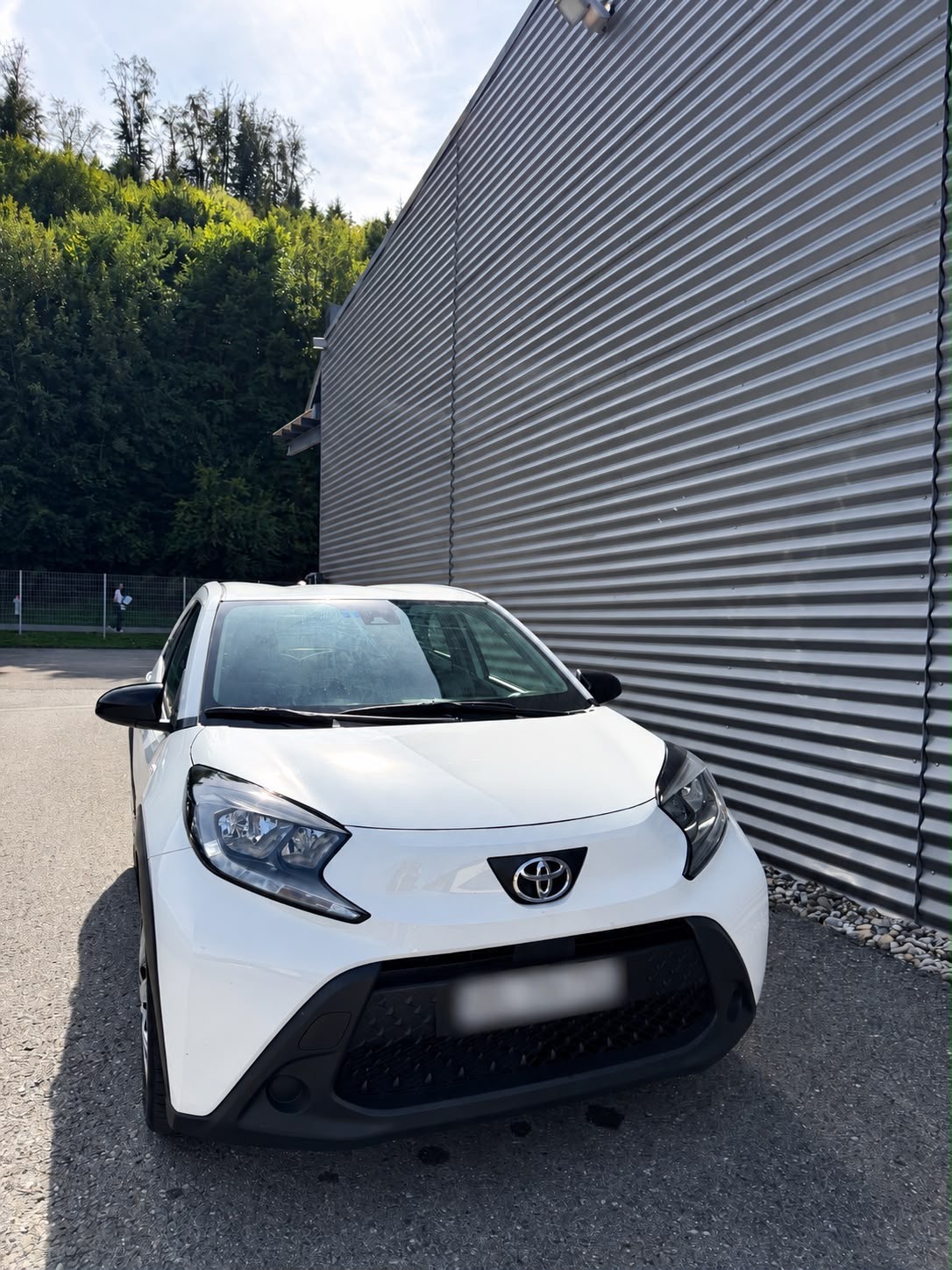 TOYOTA 1.0 VVT-i Style-image-2