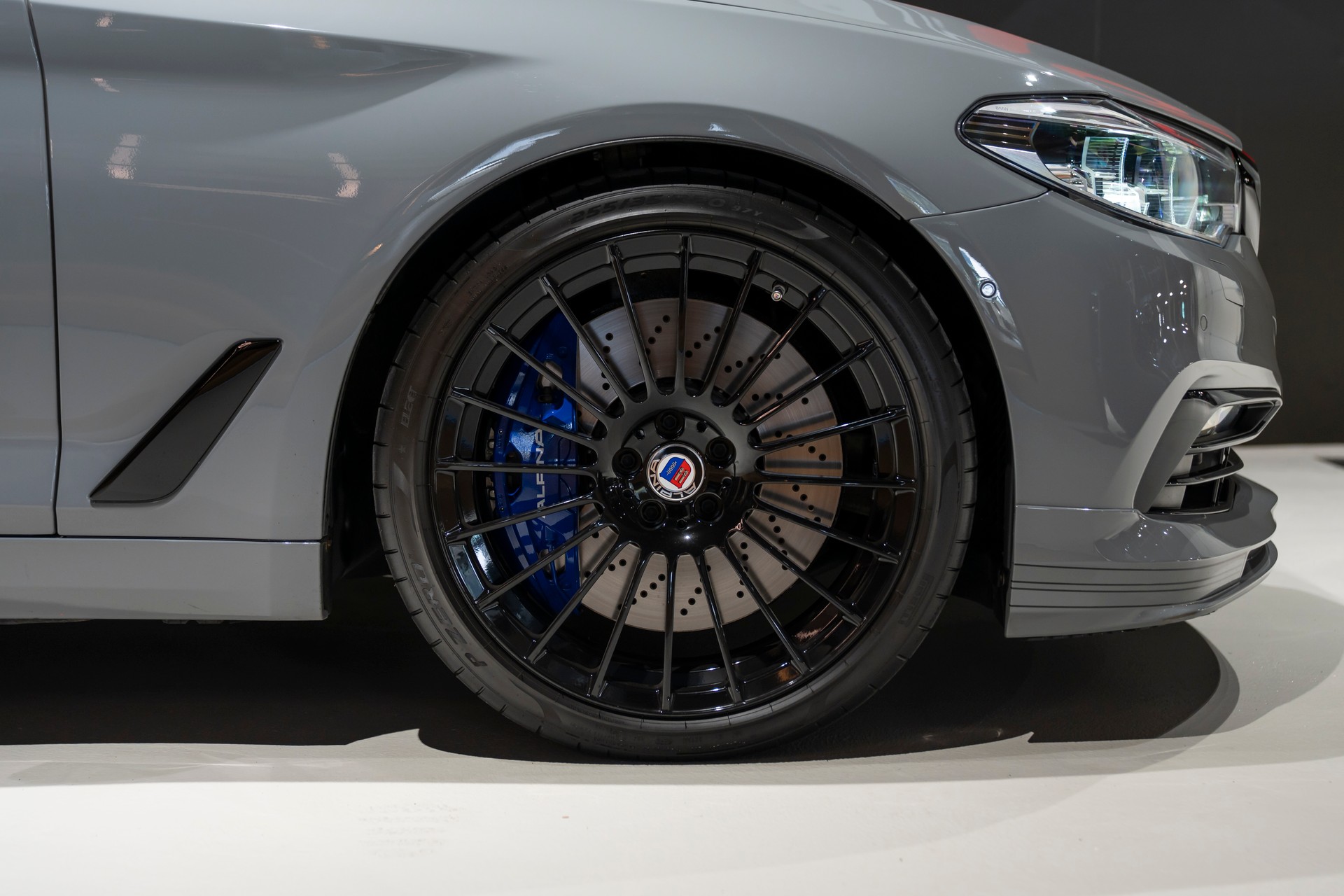 BMW-ALPINA B5 BiTurbo Touring 4.4 V8 xDrive Switch-Tronic-image-5
