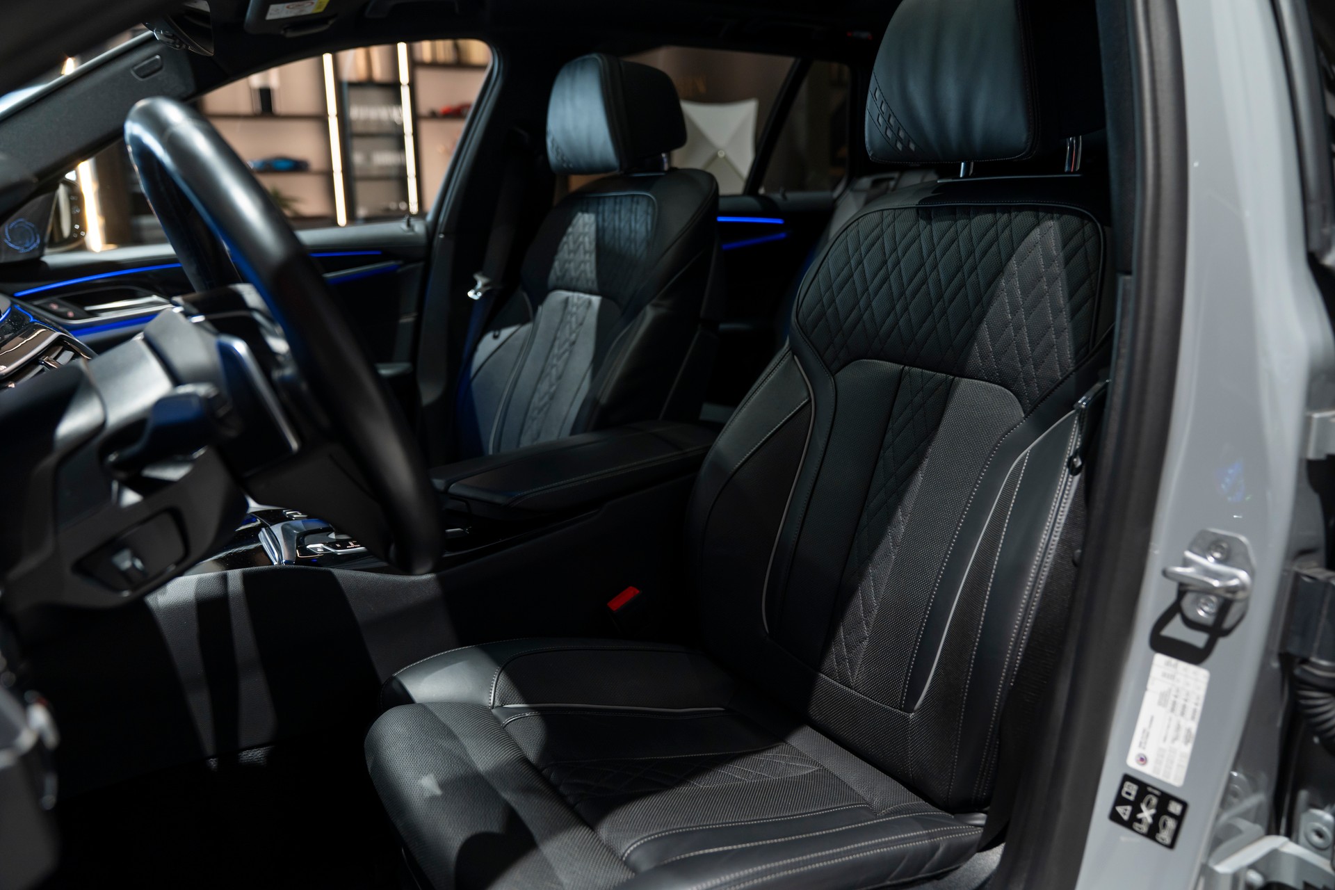 BMW-ALPINA B5 BiTurbo Touring 4.4 V8 xDrive Switch-Tronic-image-9
