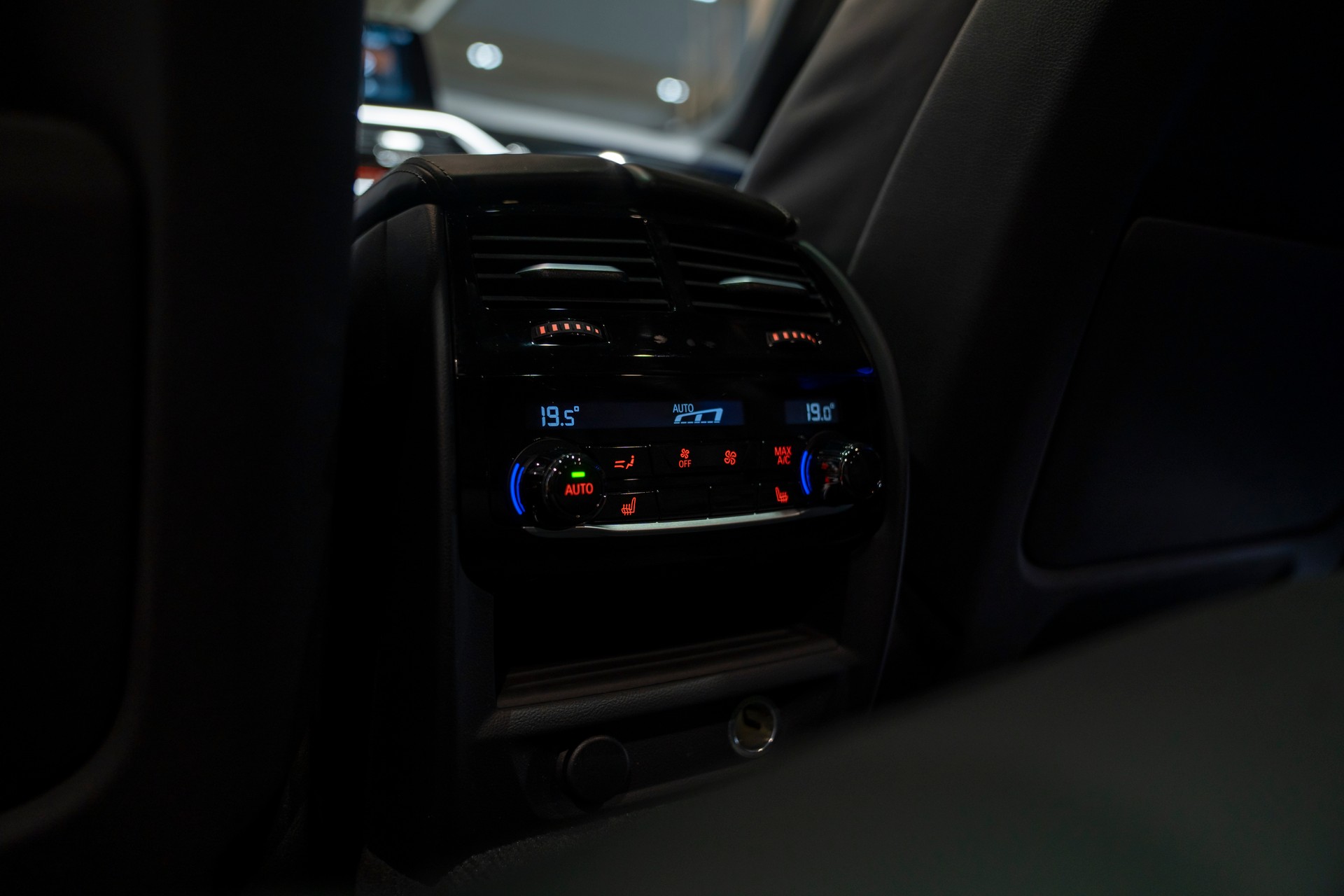 BMW-ALPINA B5 BiTurbo Touring 4.4 V8 xDrive Switch-Tronic-image-19