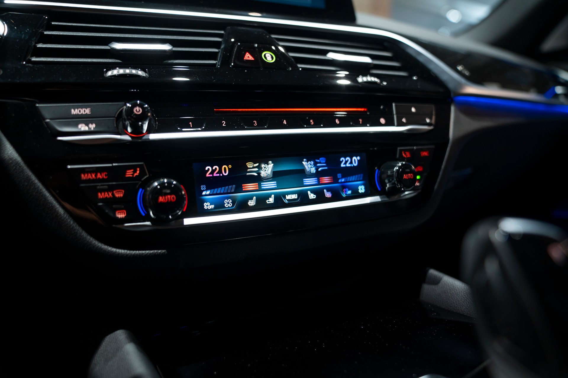 BMW-ALPINA B5 BiTurbo Touring 4.4 V8 xDrive Switch-Tronic-image-15