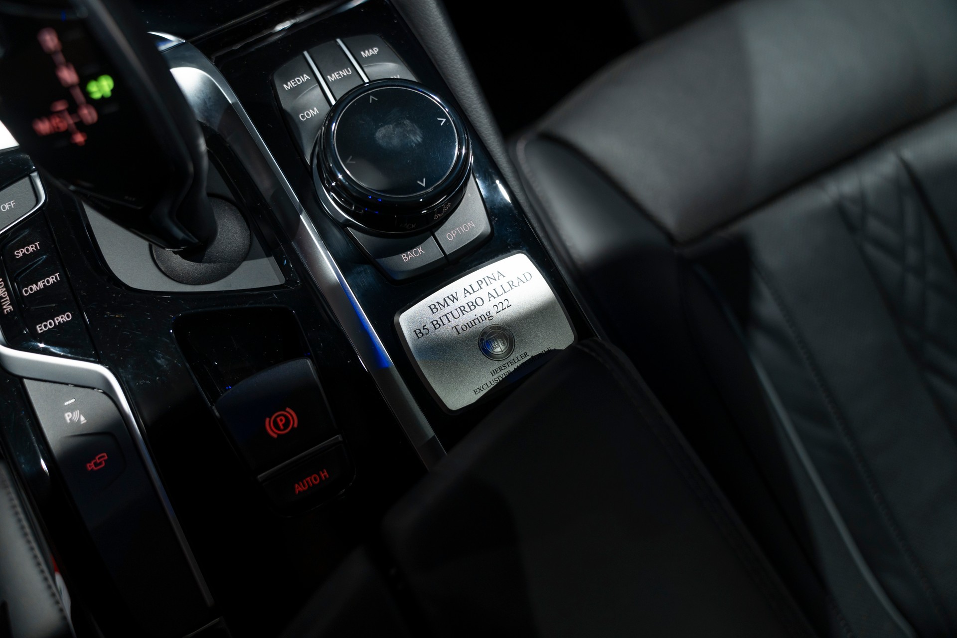 BMW-ALPINA B5 BiTurbo Touring 4.4 V8 xDrive Switch-Tronic-image-16