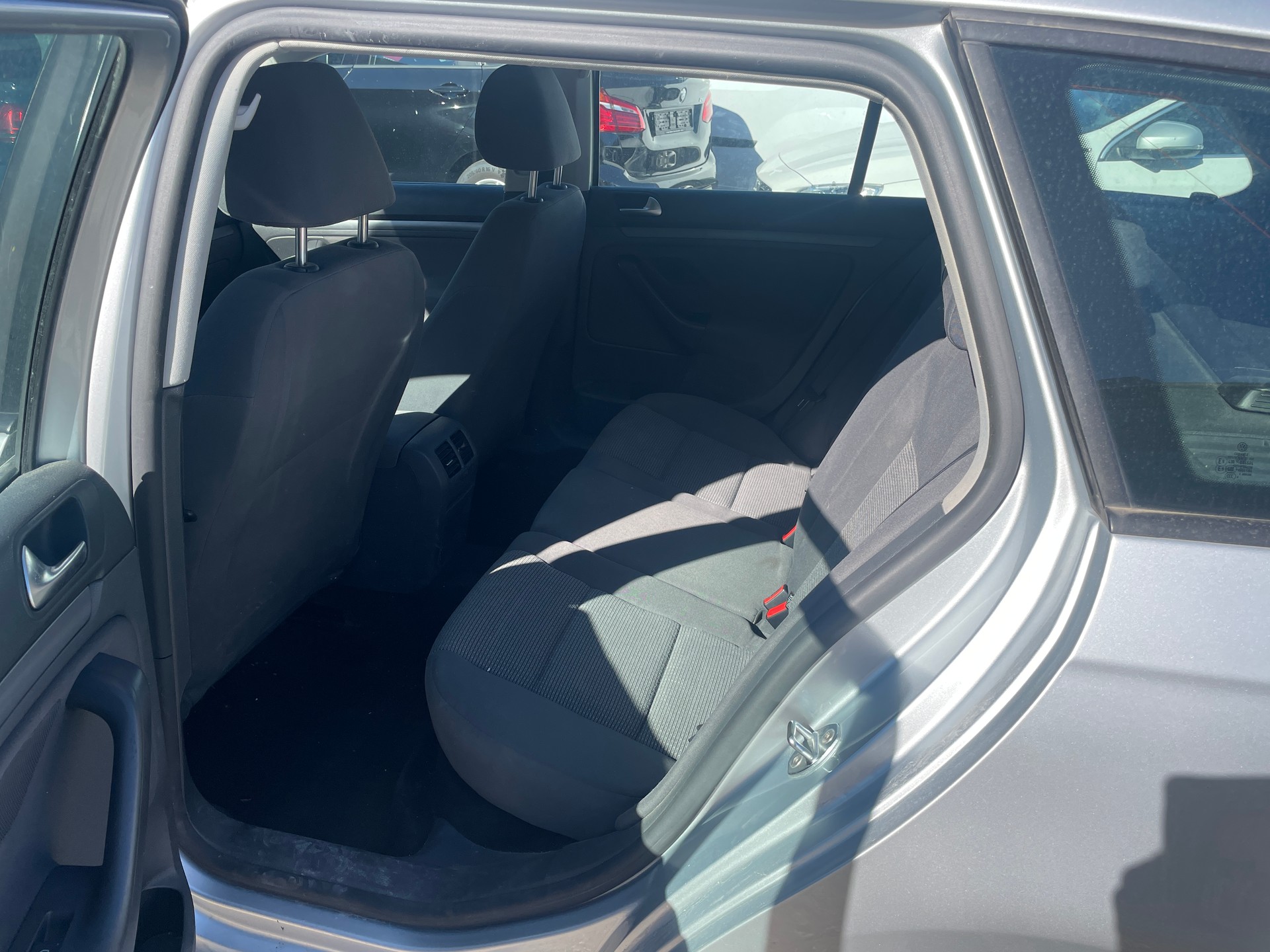 VW Golf Variant 1.9 TDI BlueMotion Comfortline-image-6