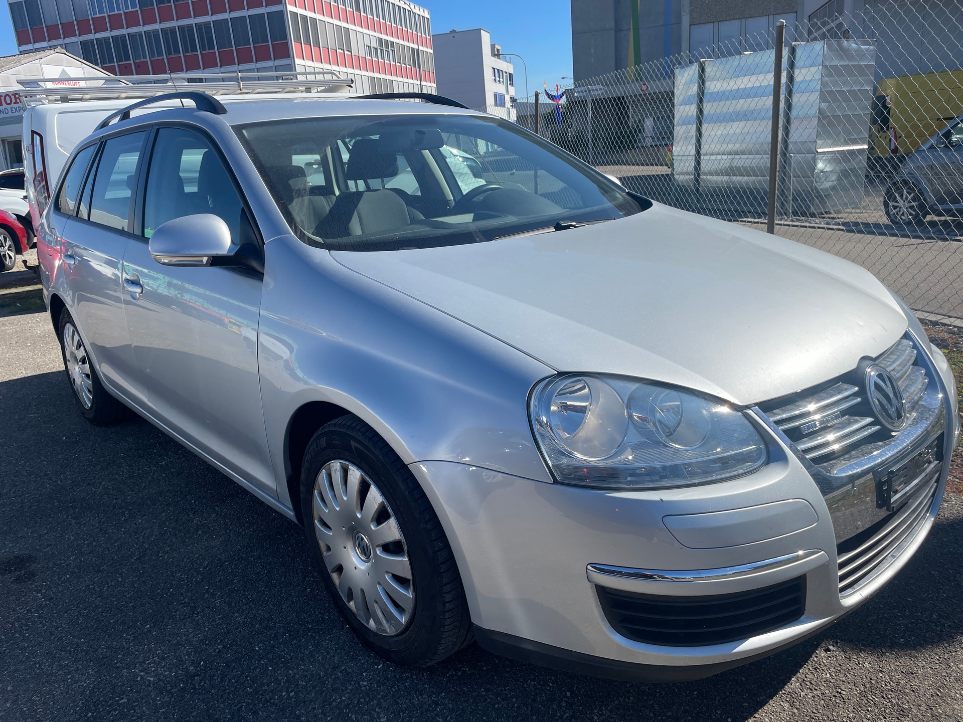 VW Golf Variant 1.9 TDI BlueMotion Comfortline-image-2