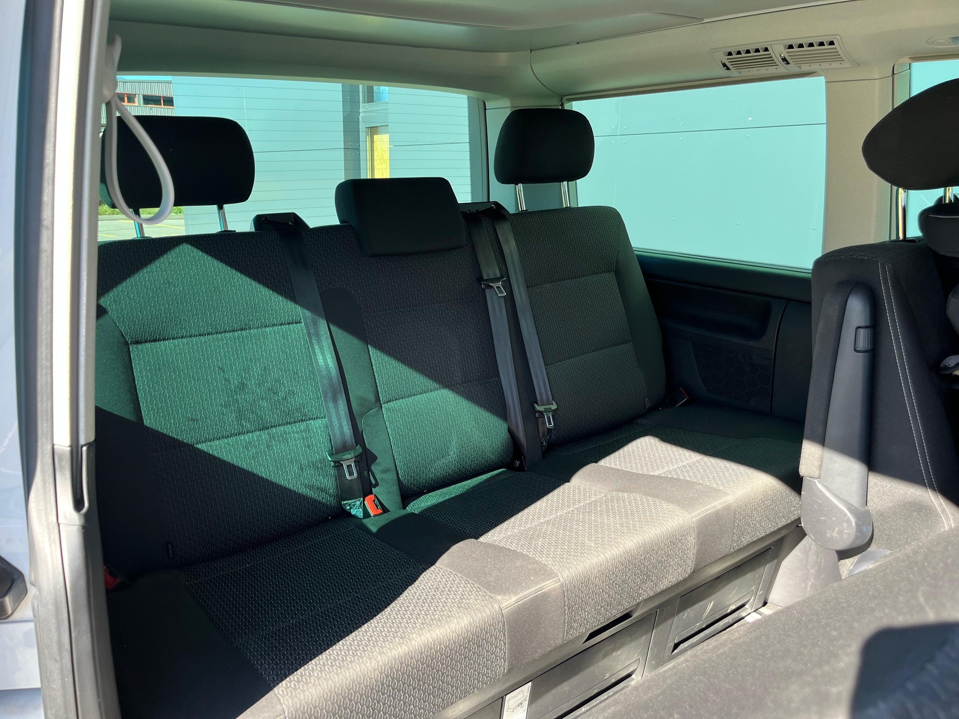 VW T6 California 2.0 Bi-TDI Beach Edition 4Motion DSG-image-6