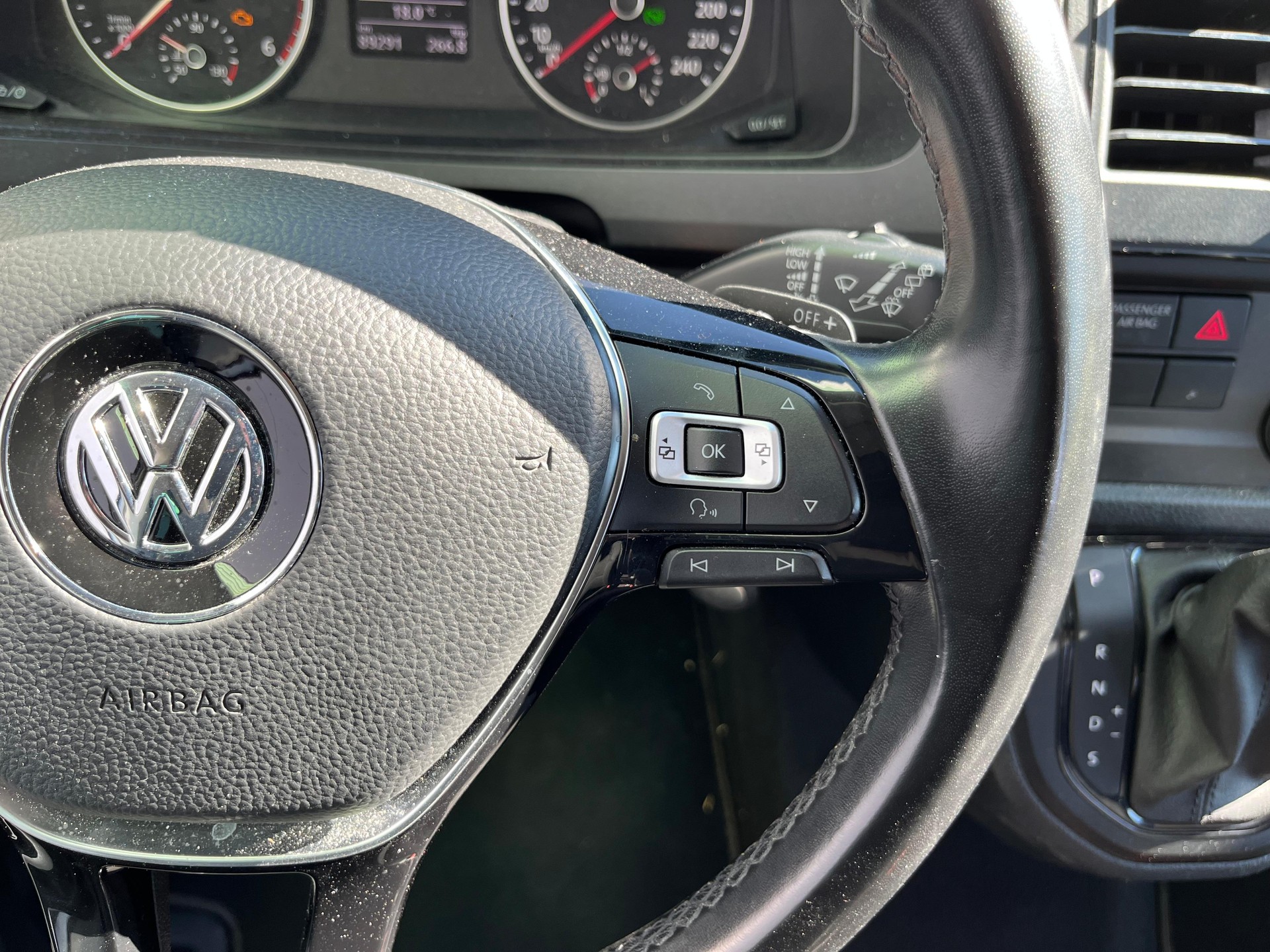 VW T6 California 2.0 Bi-TDI Beach Edition 4Motion DSG-image-12