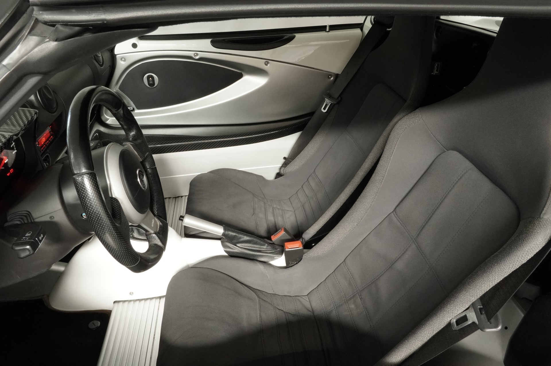 LOTUS Elise R-image-11