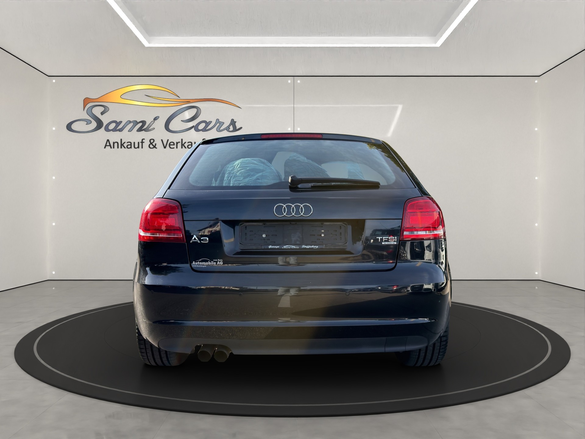 AUDI A3 2.0 TFSI Ambiente quattro S-tronic-image-2