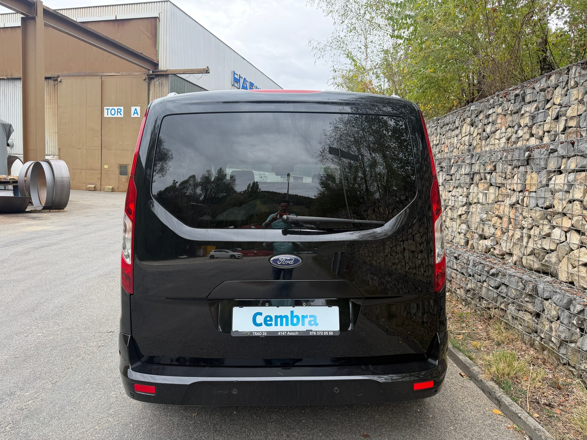 FORD Tourneo Connect 1.5 EcoBlue Titanium Automat-image-12