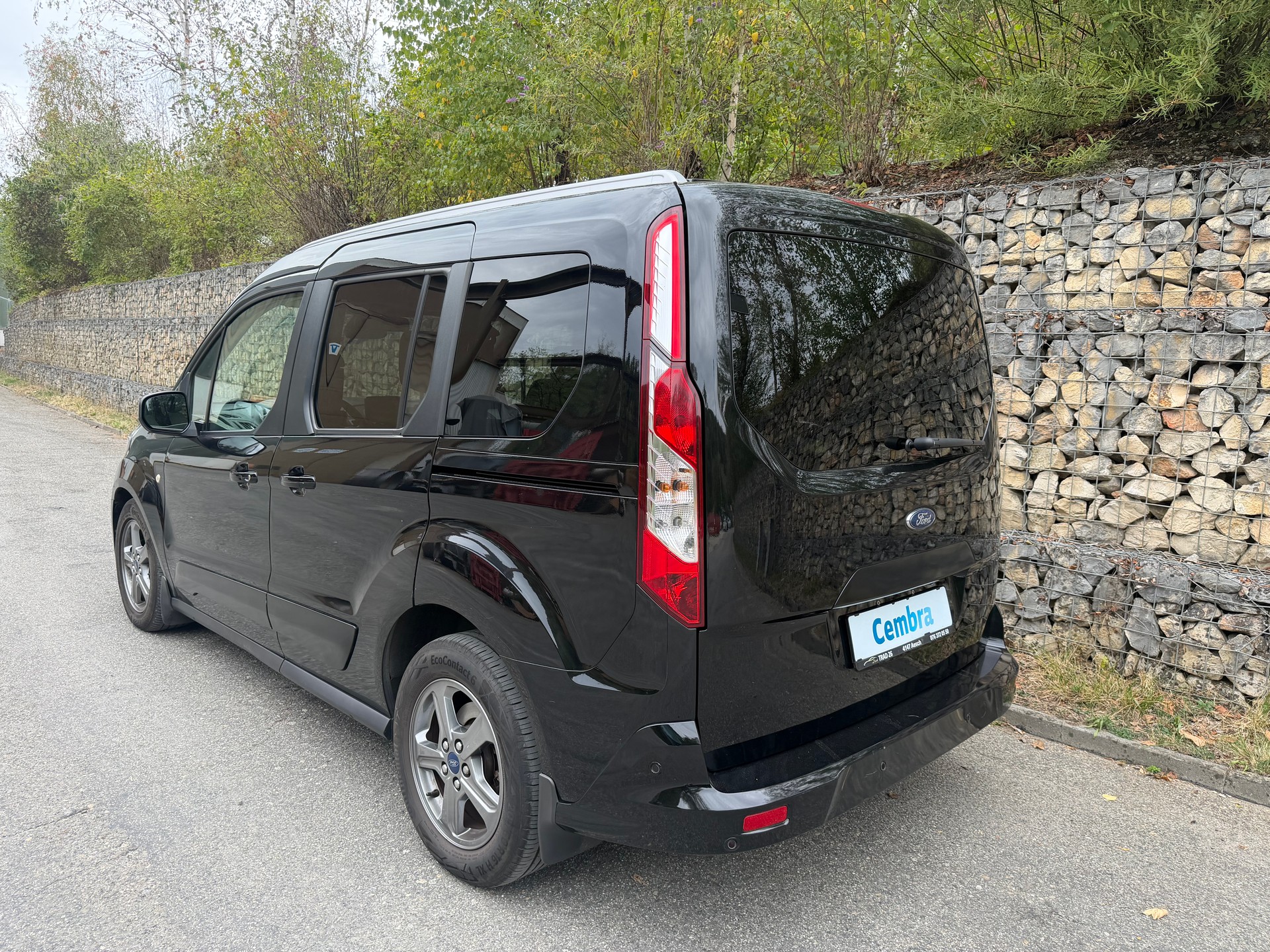 FORD Tourneo Connect 1.5 EcoBlue Titanium Automat-image-4