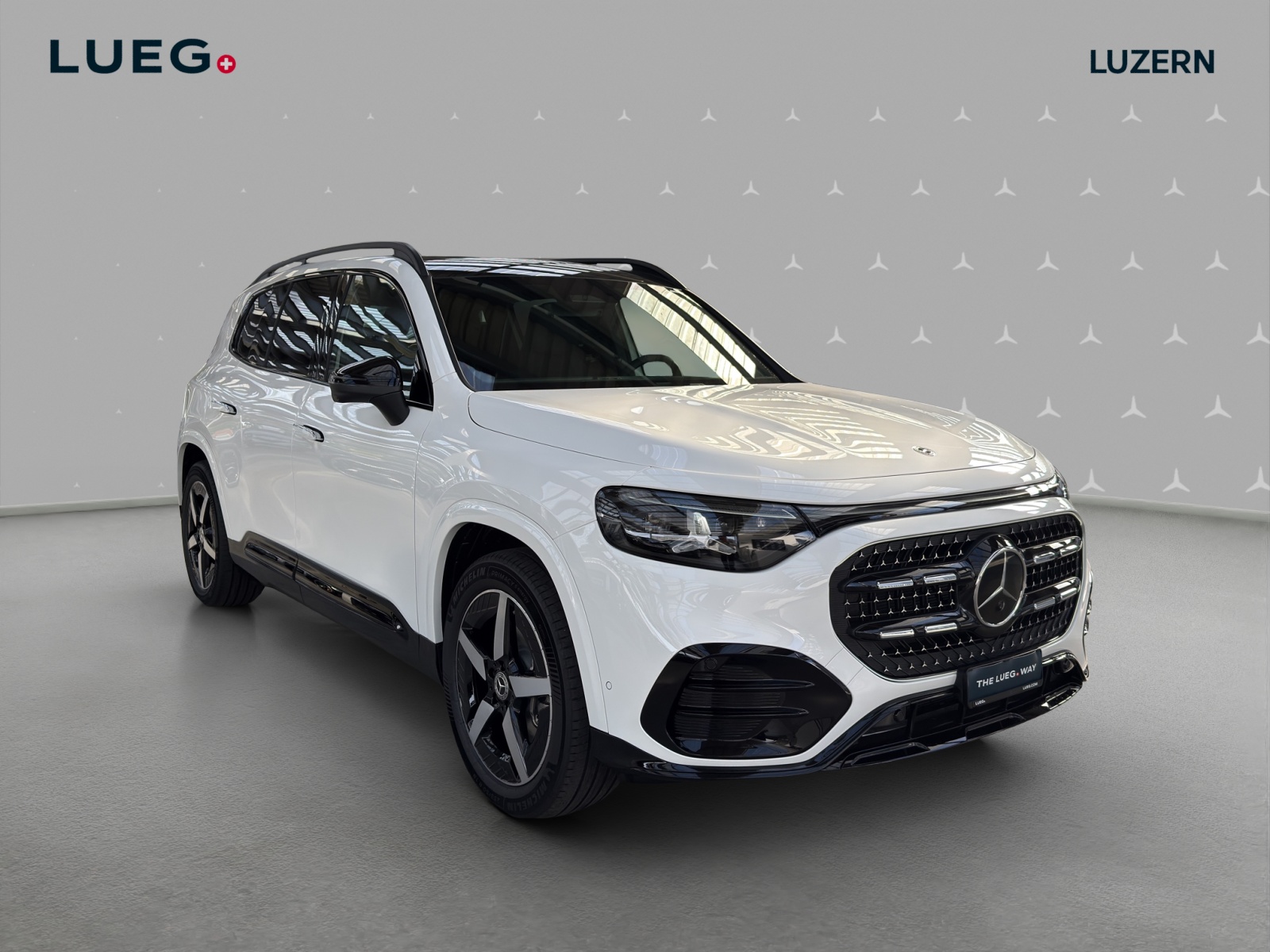MERCEDES-BENZ GLB 220 4Matic 8G-Tronic-image-4