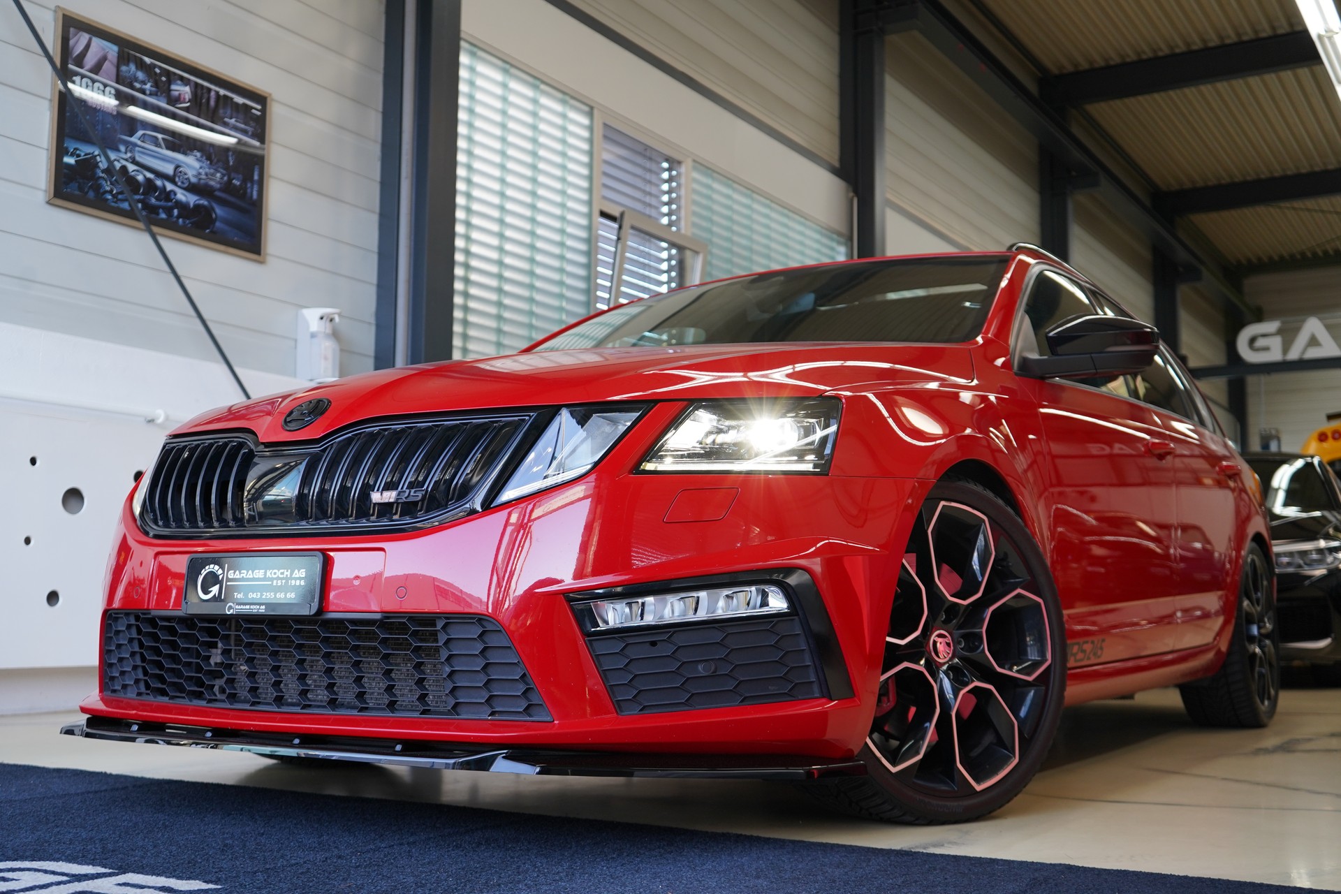 SKODA Octavia Combi 2.0 TSI RS 245 DSG / APR 313 Ps. **-image-1
