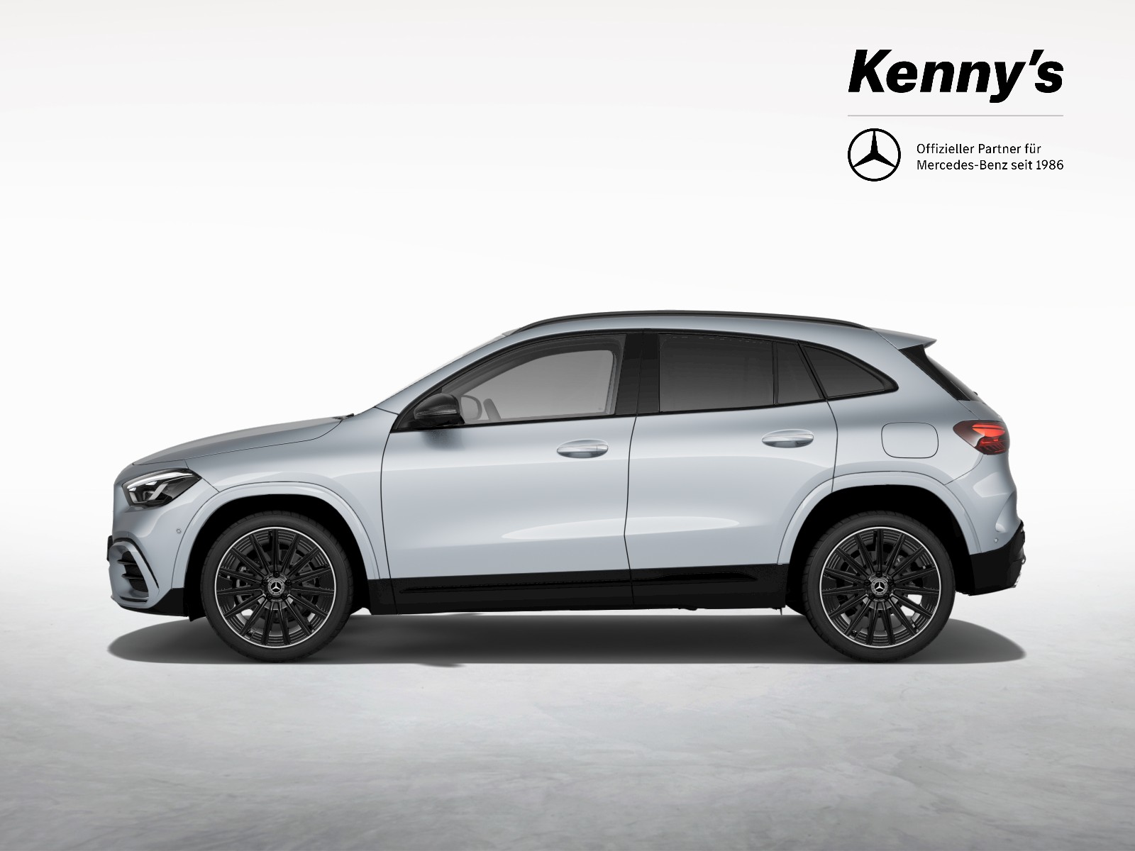 MERCEDES-BENZ GLA 200 Night Star AMG Line-image-2