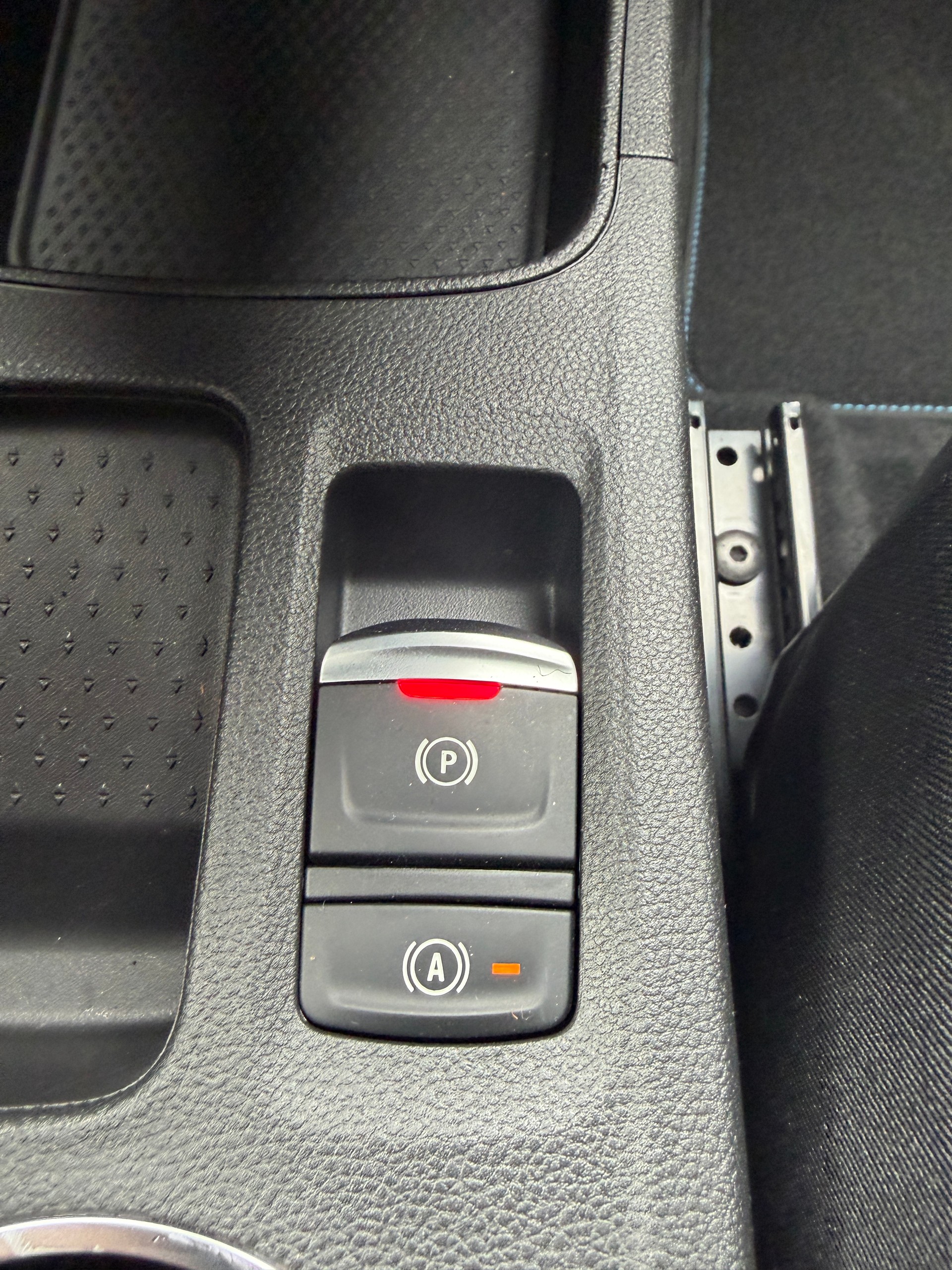 RENAULT Captur 1.6 E-Tech esprit Alpine-image-10