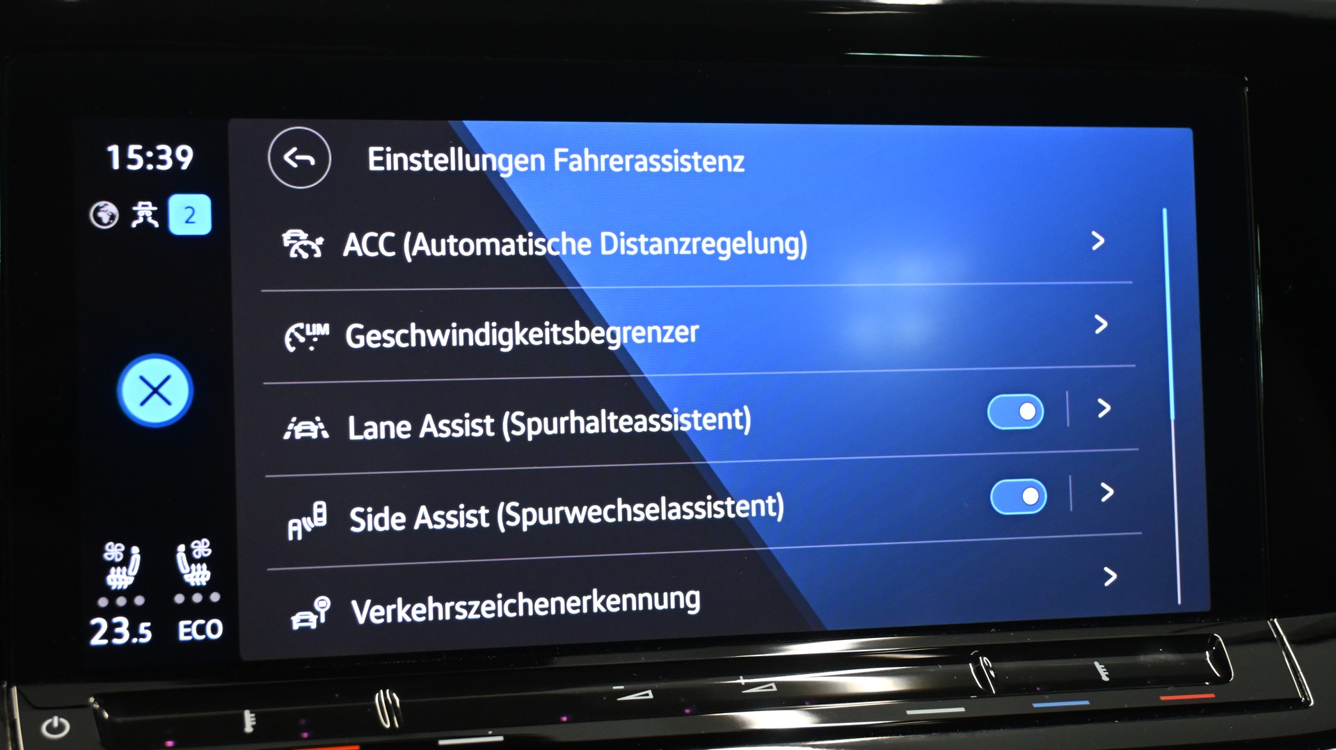 VW Multivan 1.4 eHybrid Style Liberty DSG-image-10