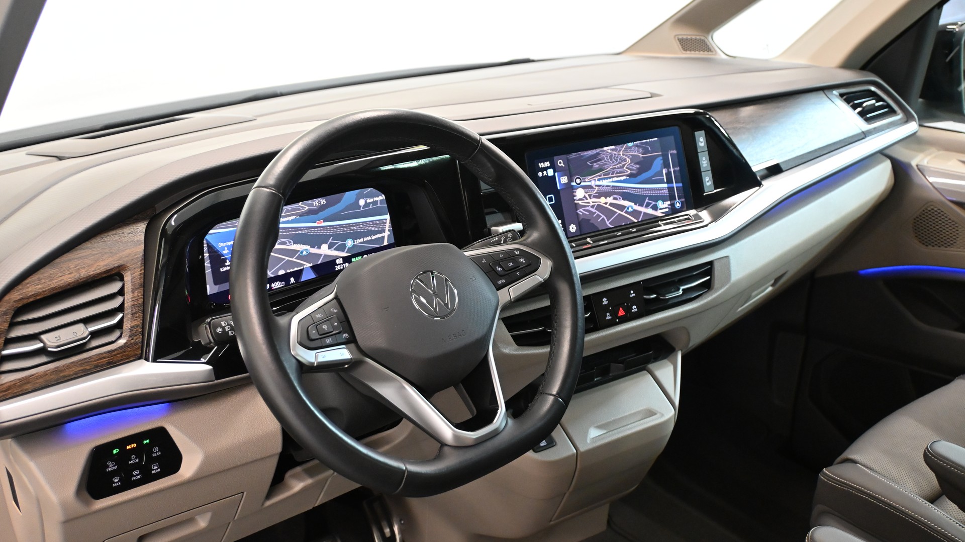 VW Multivan 1.4 eHybrid Style Liberty DSG-image-2