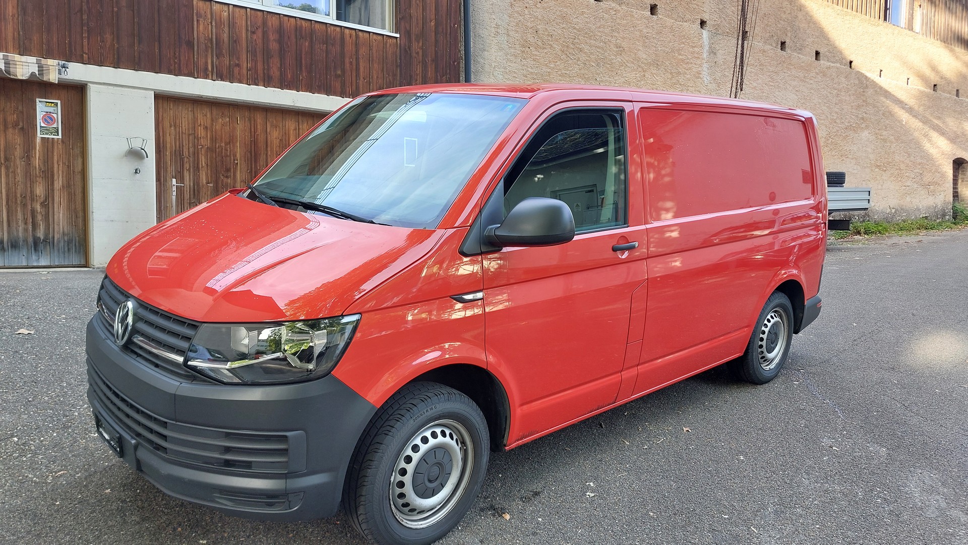 VW T6 2.0 TDI Euro 6-image-1