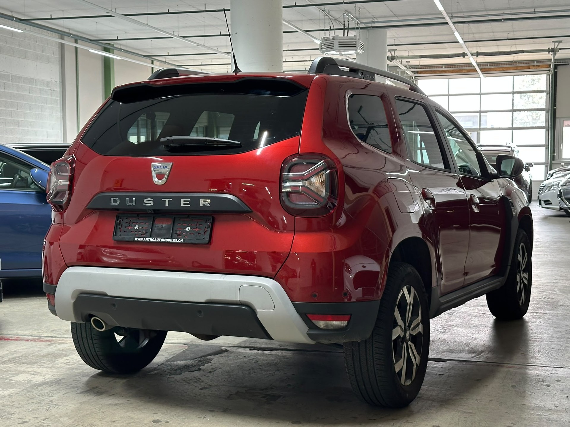 DACIA Duster TCe 150 Celebration 4x4-image-5