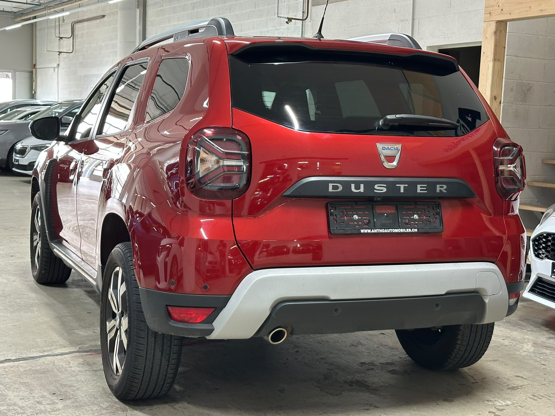 DACIA Duster TCe 150 Celebration 4x4-image-4
