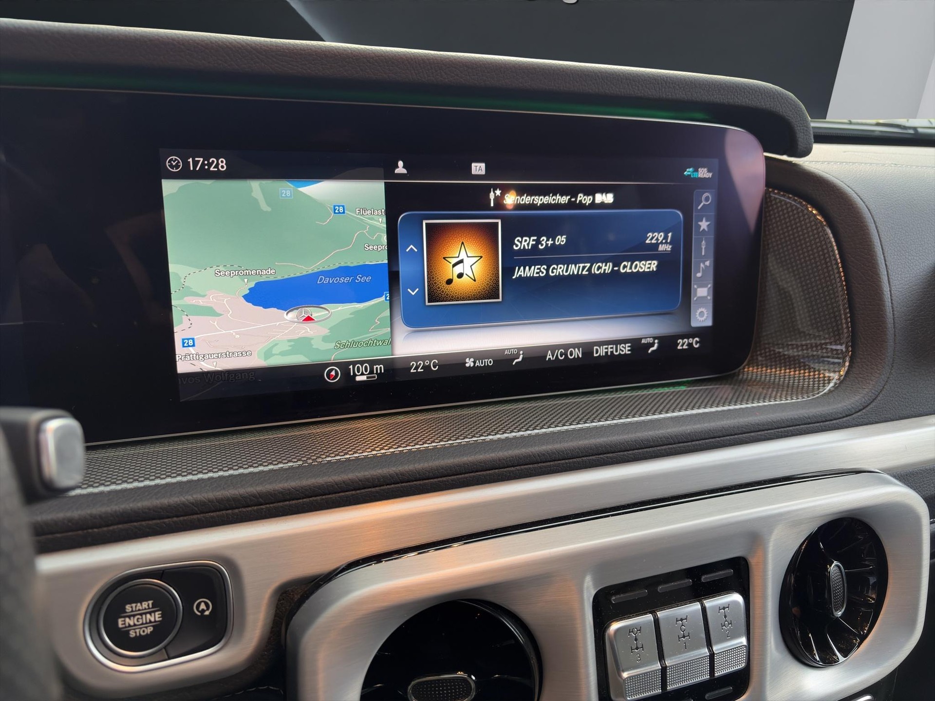 MERCEDES-BENZ G-Klasse W463 G 350 d AMG Line-image-15