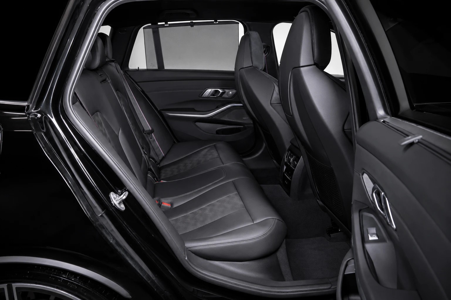 BMW M3 Competition xDrive Touring * CH FAHRZEUG *-image-7