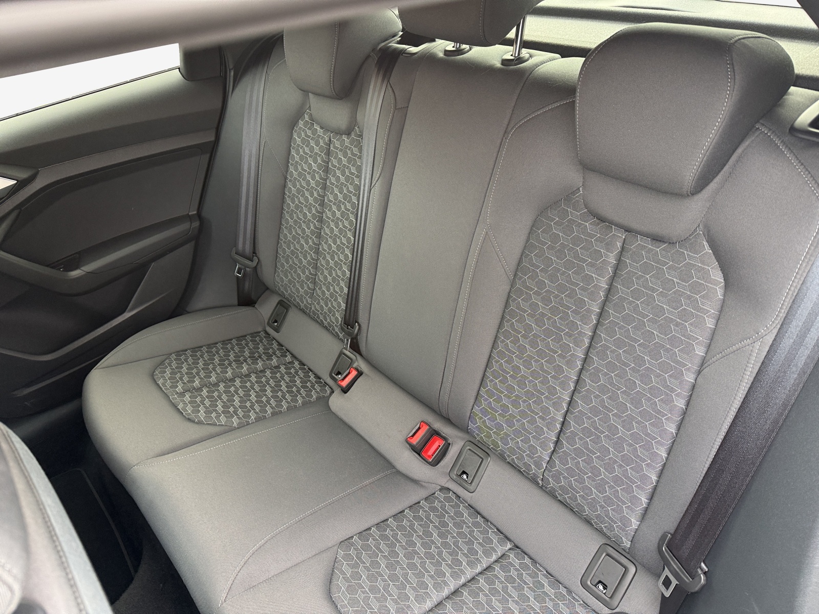 AUDI A1 Sportback 30 TFSI advanced Attraction S-tronic-image-11