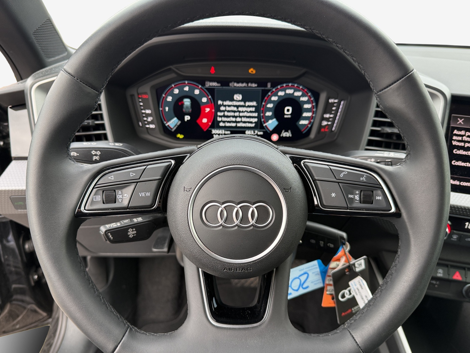 AUDI A1 Sportback 30 TFSI advanced Attraction S-tronic-image-9