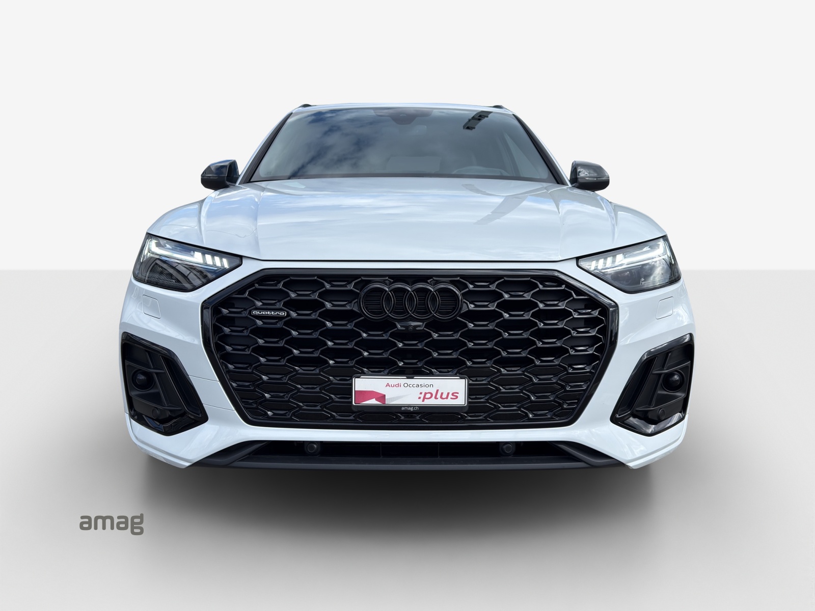 AUDI Q5 Sportback 45 TFSI Black Edition quattro S-tronic-image-6