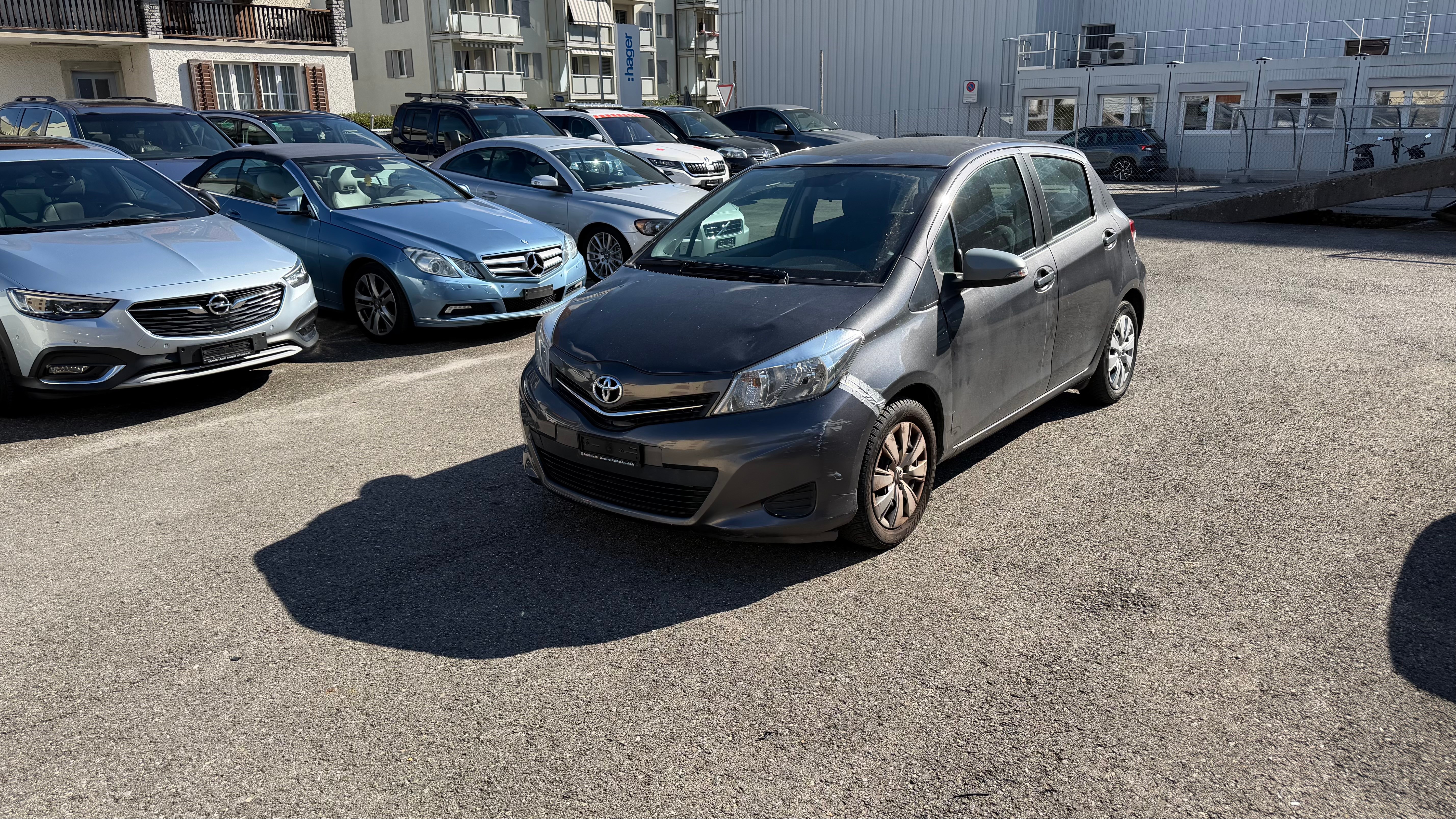 Car photo