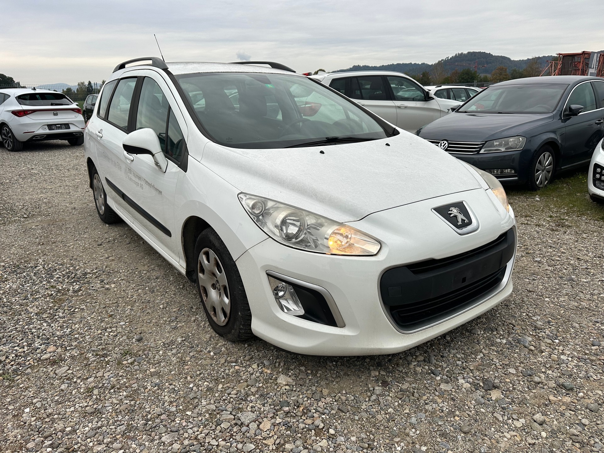PEUGEOT 308 SW 1.6 HDI Active EGS6-image-2