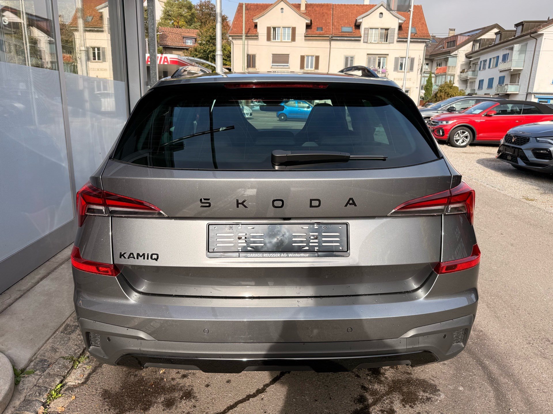 SKODA Kamiq 1.5 TSI MONTE CARLO *** ANHÄNGERKUPPLUNG & PANORAMDACH ***-image-4