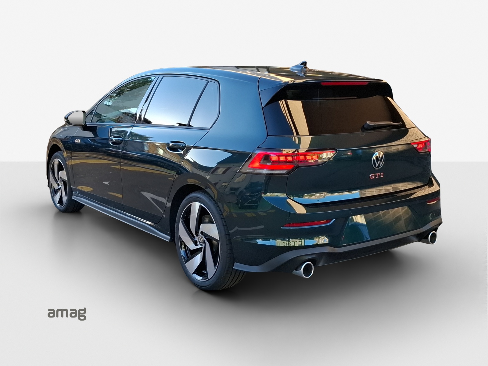 VW Golf 2.0 TSI GTI Essential DSG-showroom-element-2