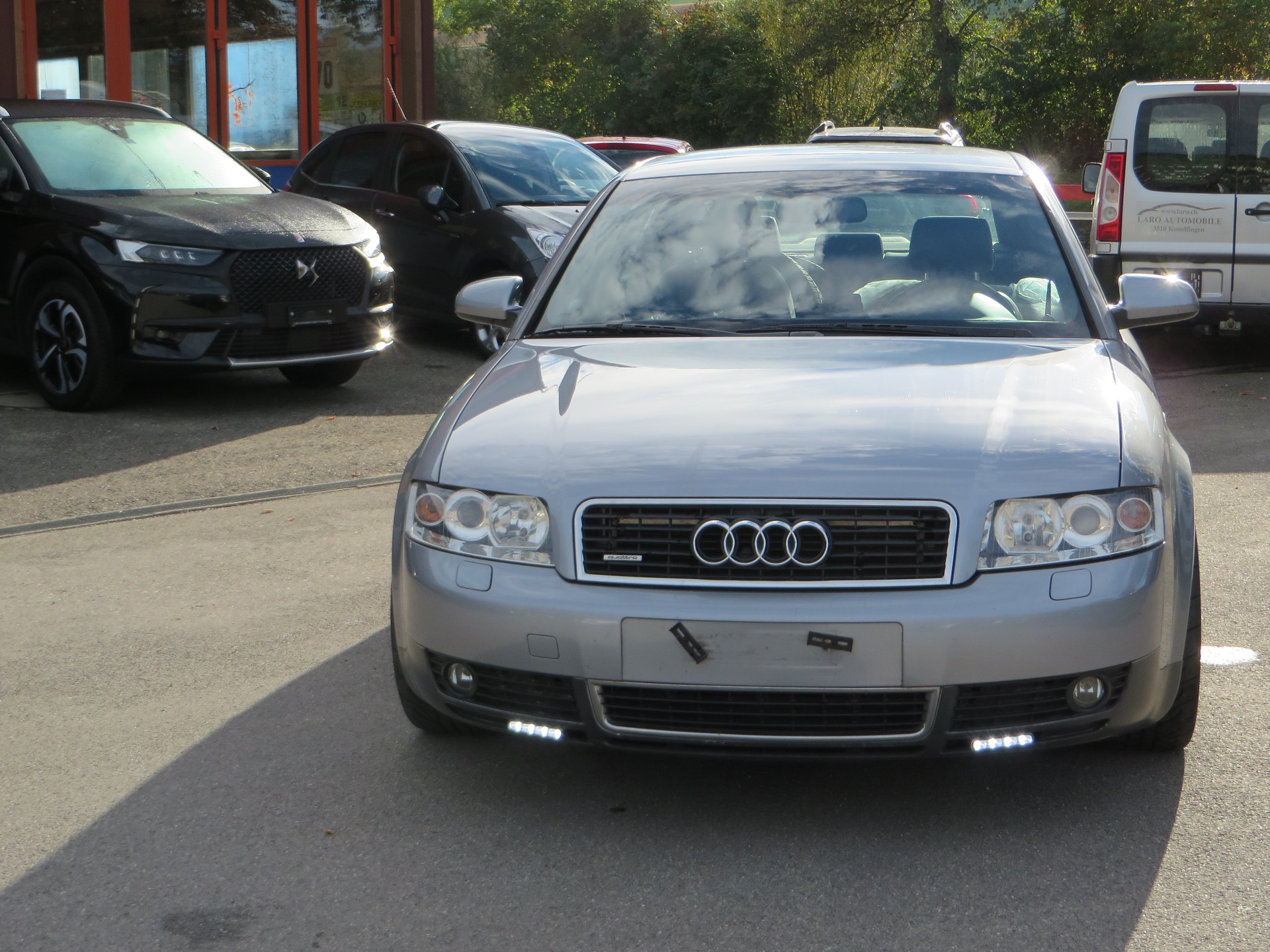 AUDI A4 3.0 V6 quattro-image-1
