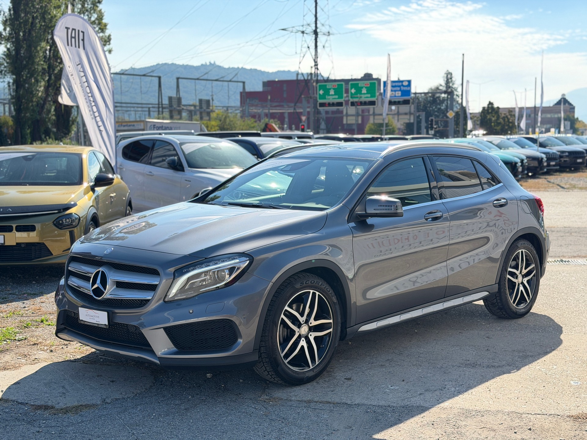MERCEDES-BENZ GLA 250 AMG Line 4Matic 7G-DCT-image-1