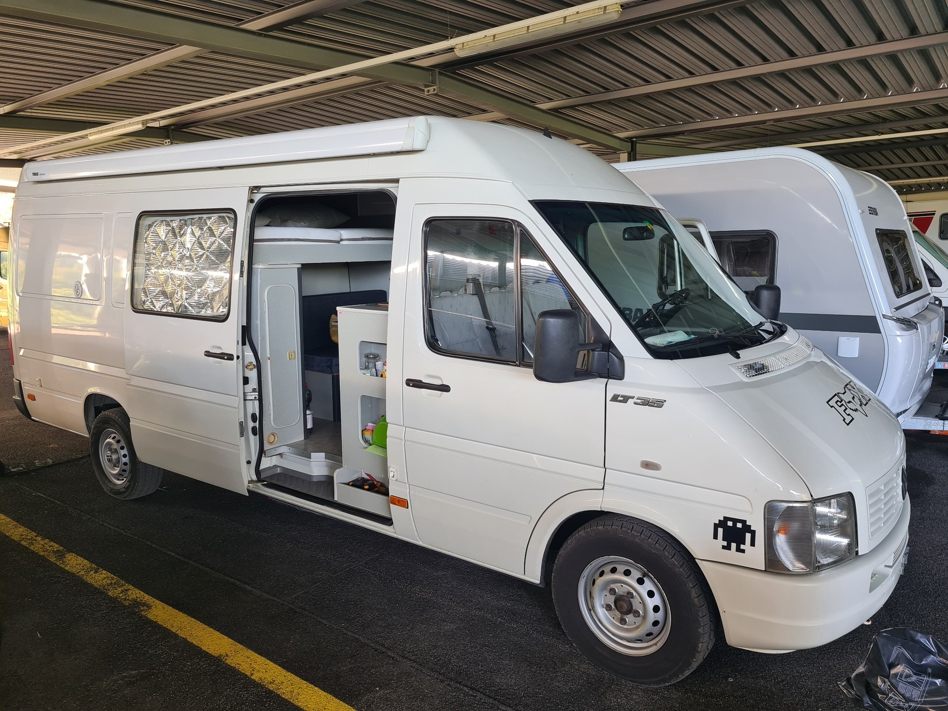 VW LT 35 2.8 TDI Camper mit Motorradgarage