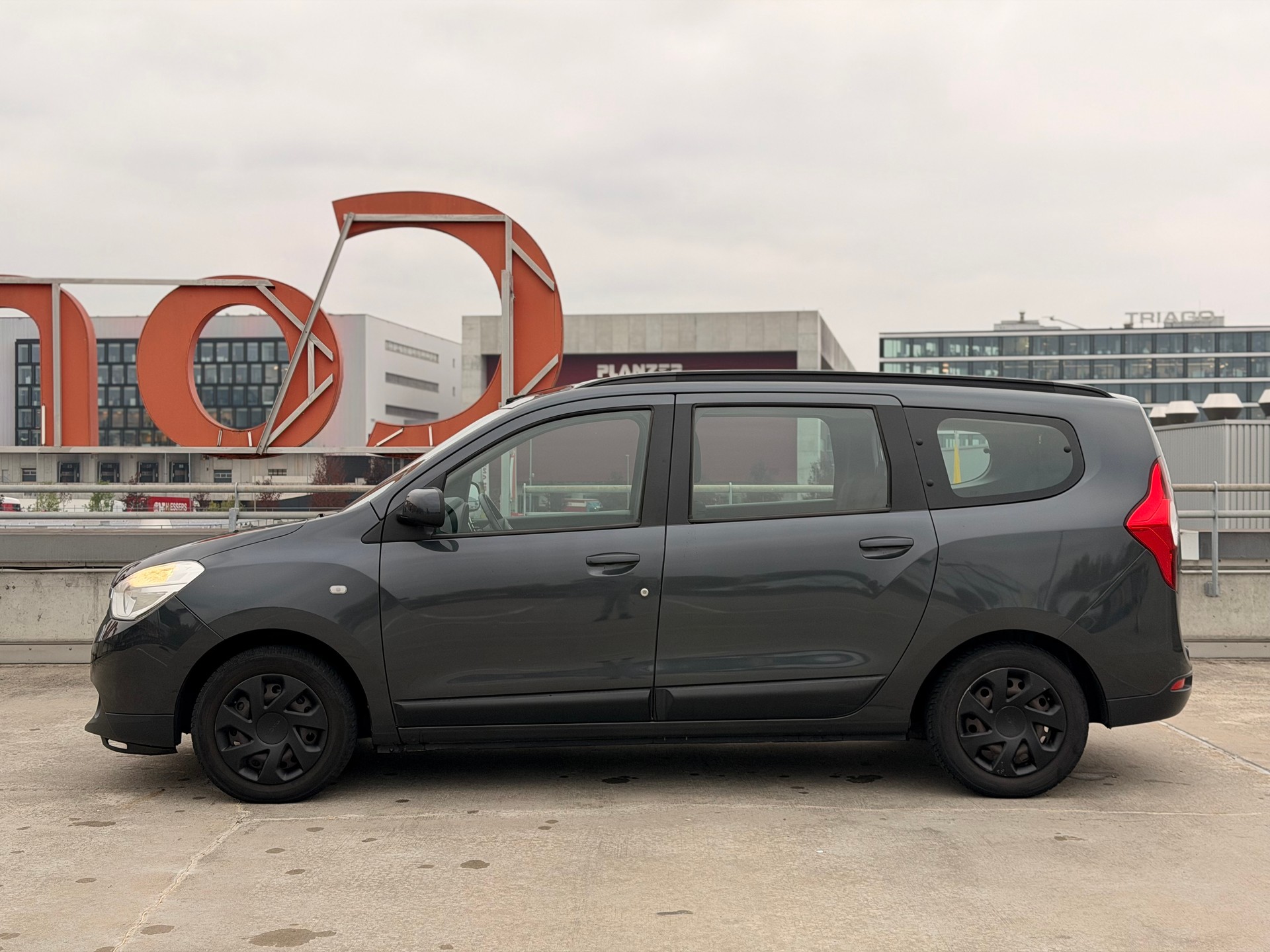 DACIA Lodgy 1.5 dCi Lauréate 7PL-image-5