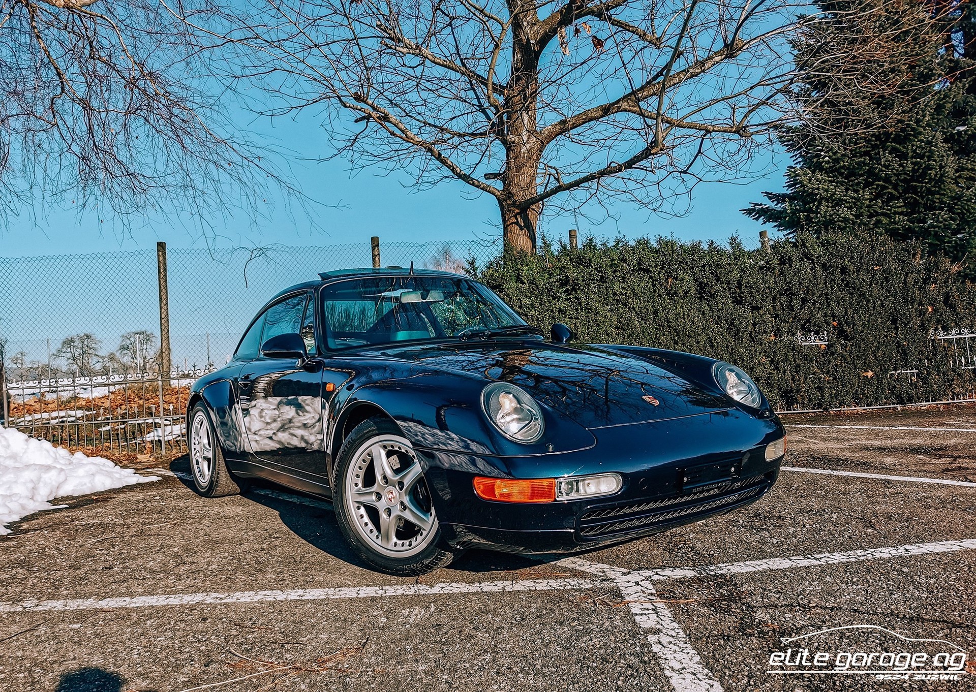 PORSCHE 911 Targa-image-1