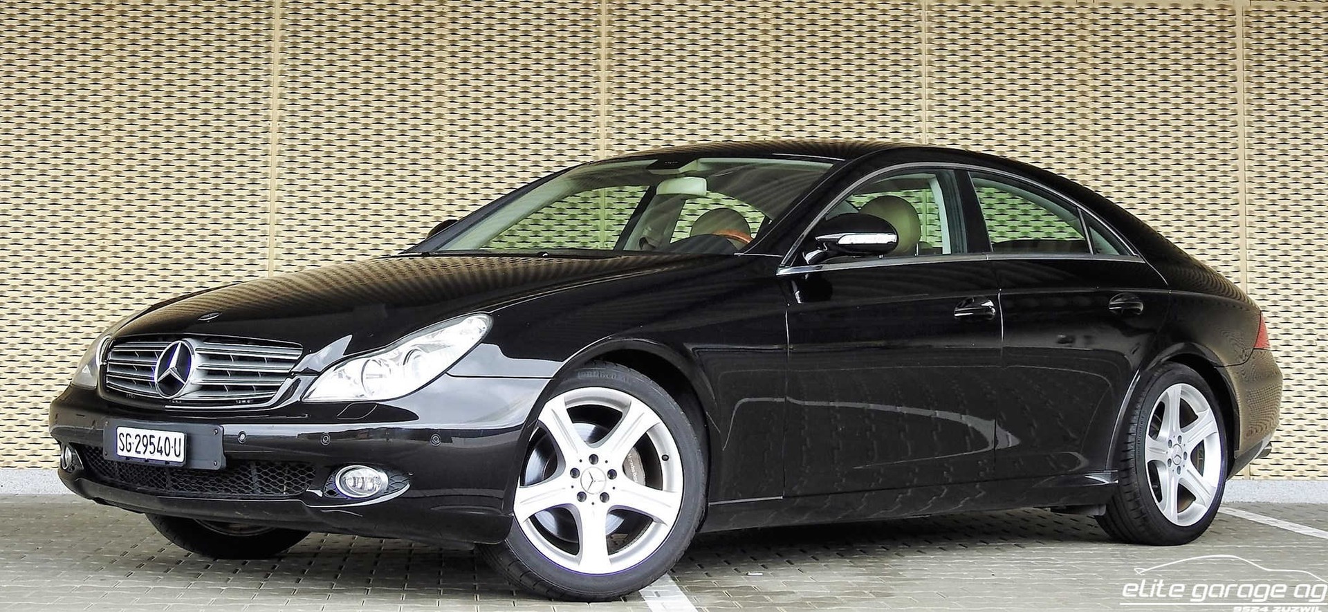 MERCEDES-BENZ CLS 500-image-0