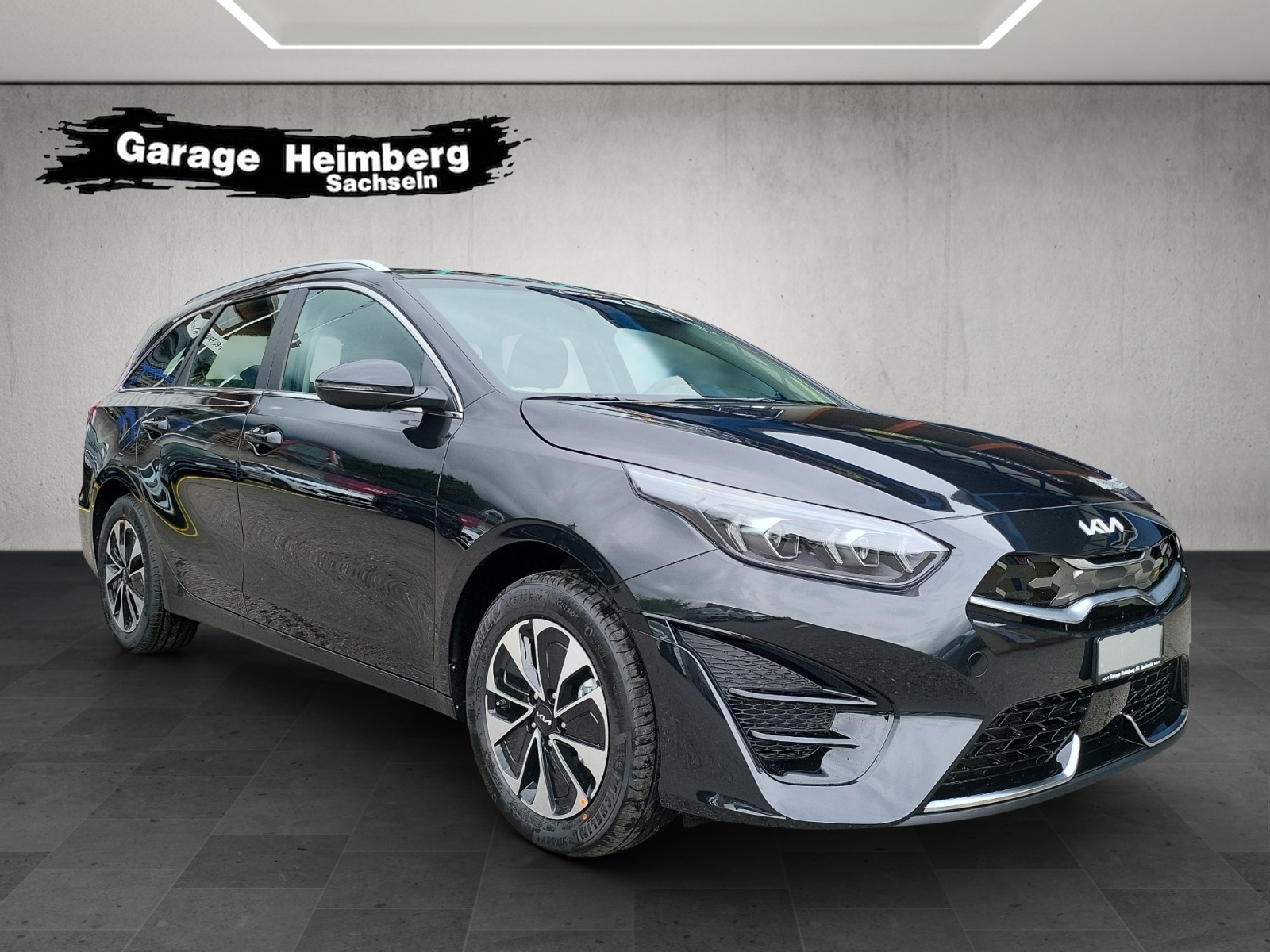KIA Ceed SW 1.6 GDi Plug-in Hybrid Power-image-6