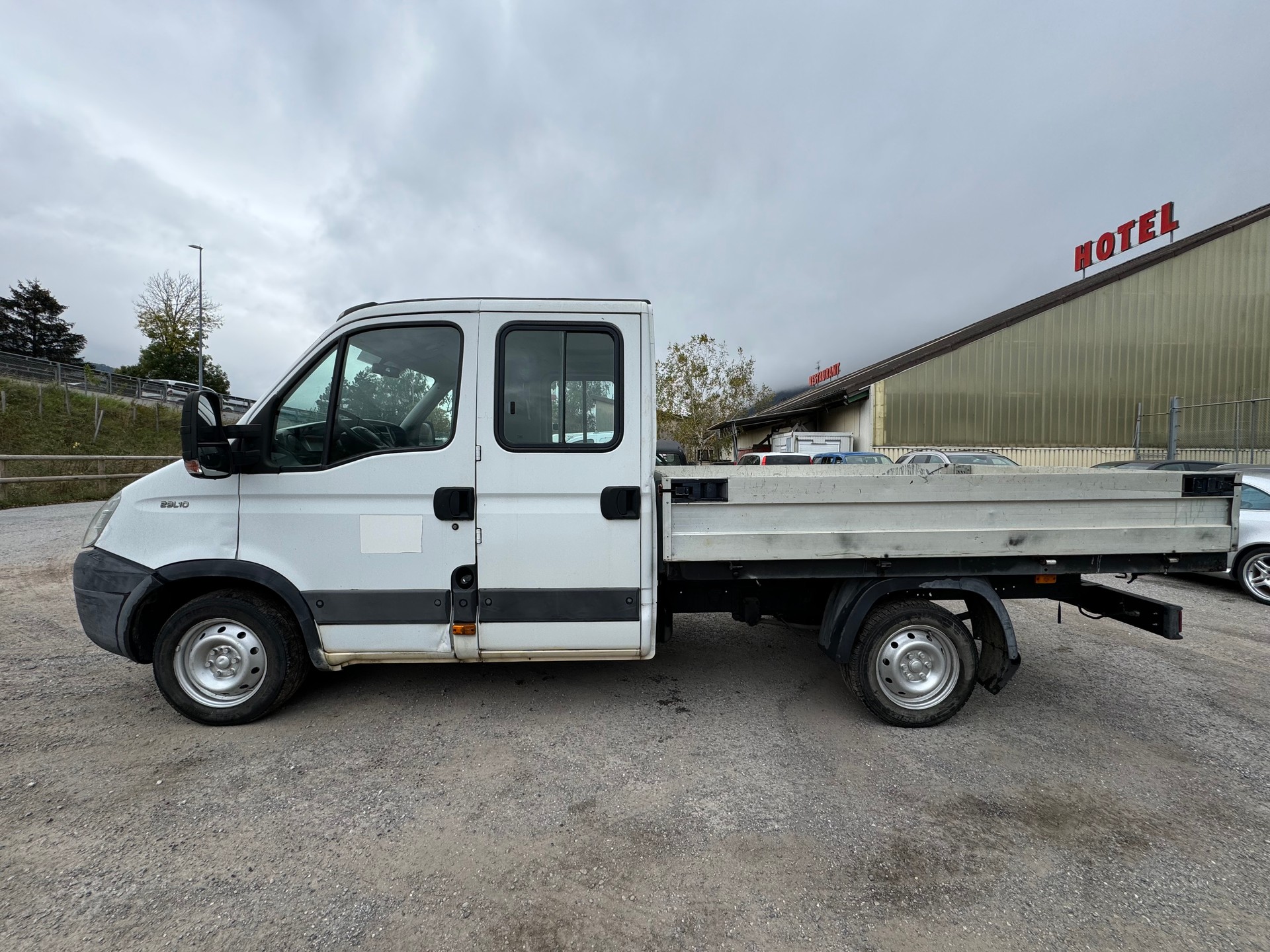 IVECO 29 L 10 D-image-6