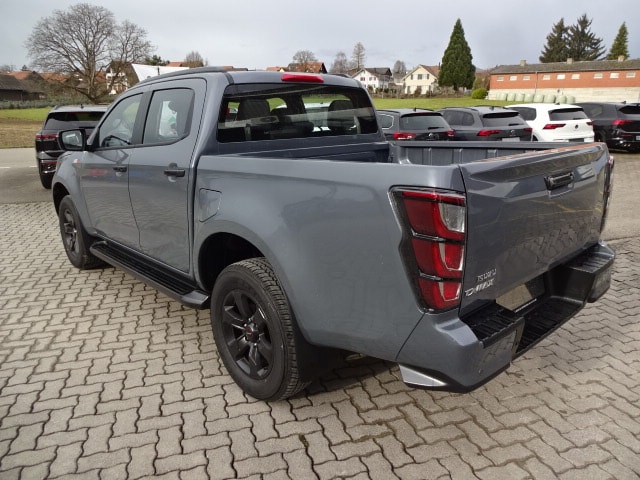 ISUZU D-MAX 1.9 CrewCab N60 4x4 AT Nitro Sport-image-2