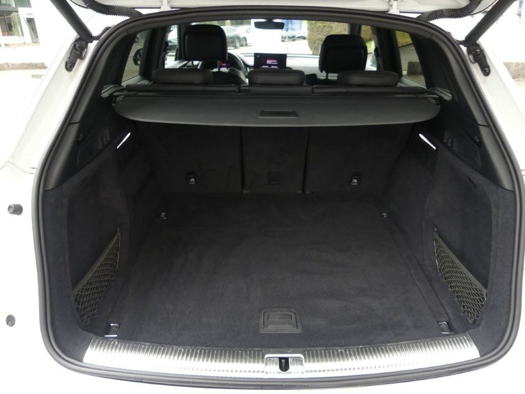 AUDI Q5 40 TDI S-line quattro S-tronic-image-3
