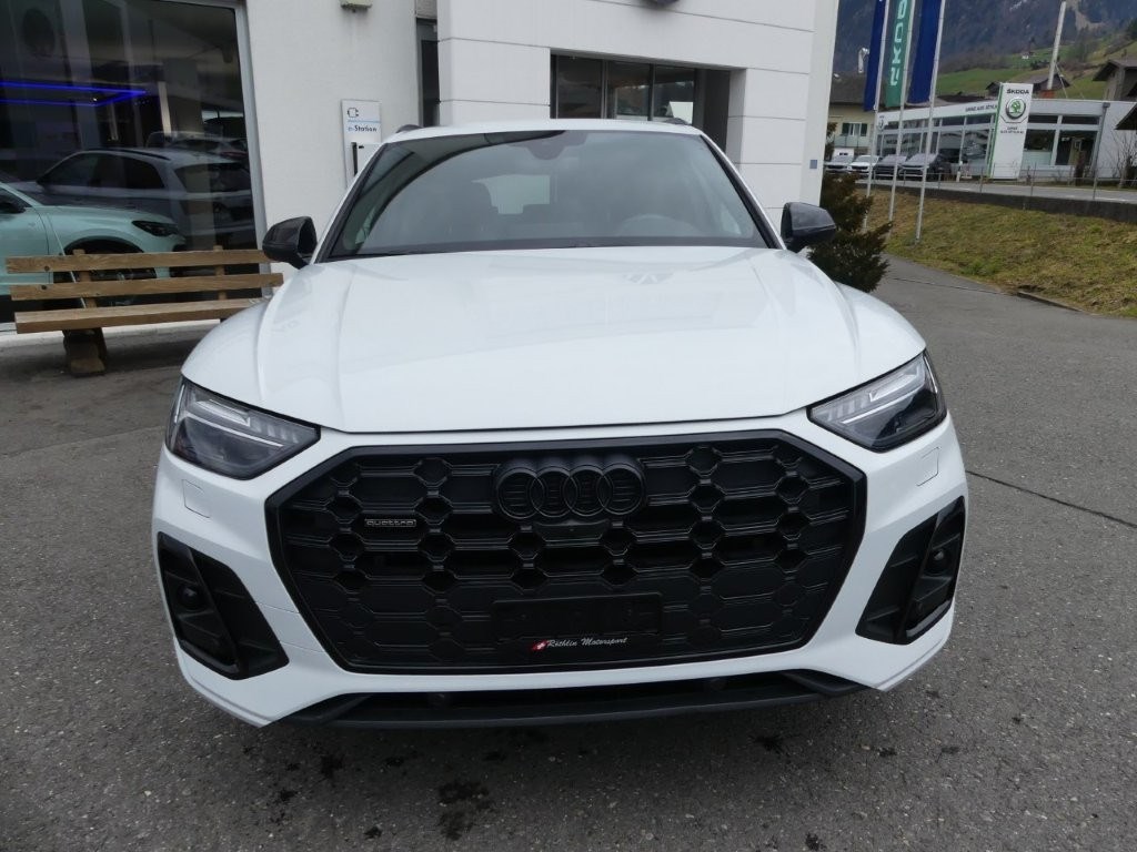 AUDI Q5 40 TDI S-line quattro S-tronic-image-6