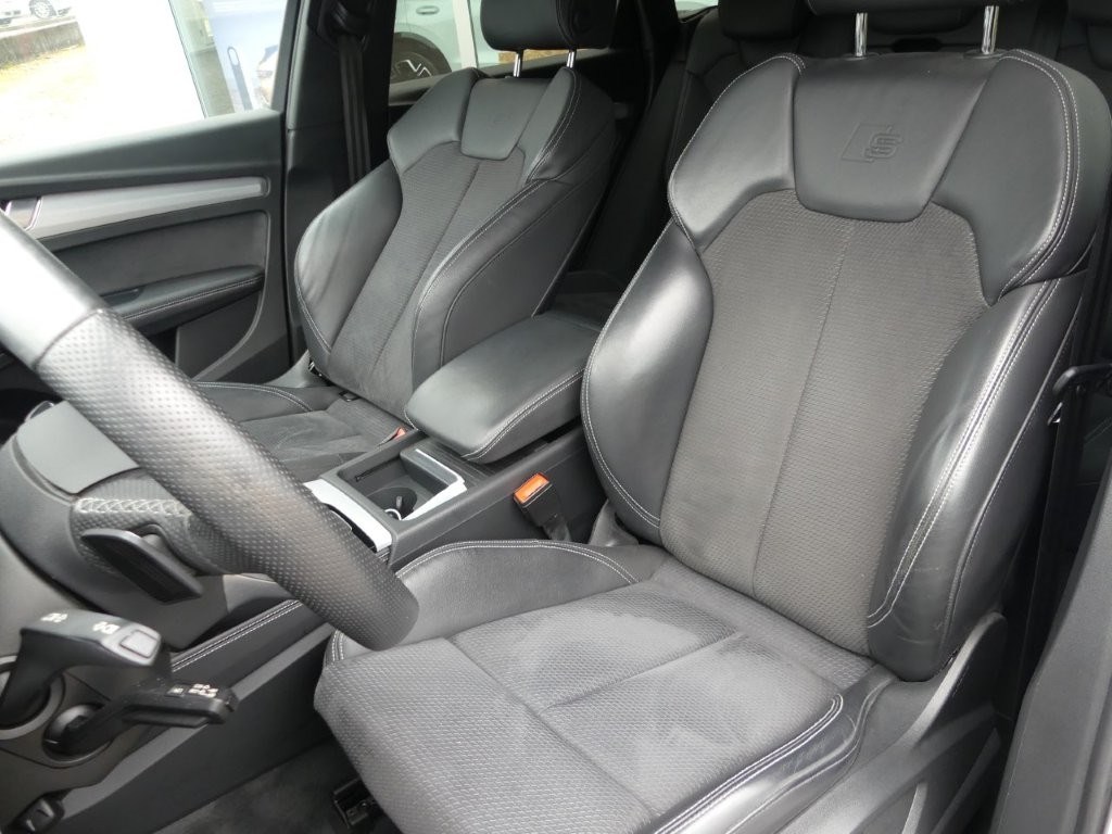 AUDI Q5 40 TDI S-line quattro S-tronic-image-7